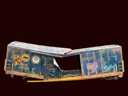CUSTOM MTH 30-74830 CSX 50' Double Door Plugged Boxcar #361308 Train Wreck Weathered Box Car with Graffiti-Second hand-M7448 - MrMuffin'sTrains