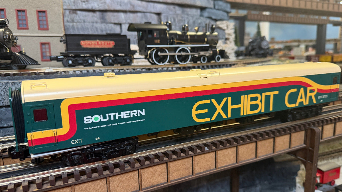 Lionel 2627140 - 18" Aluminum Exhibit Car "Southern"