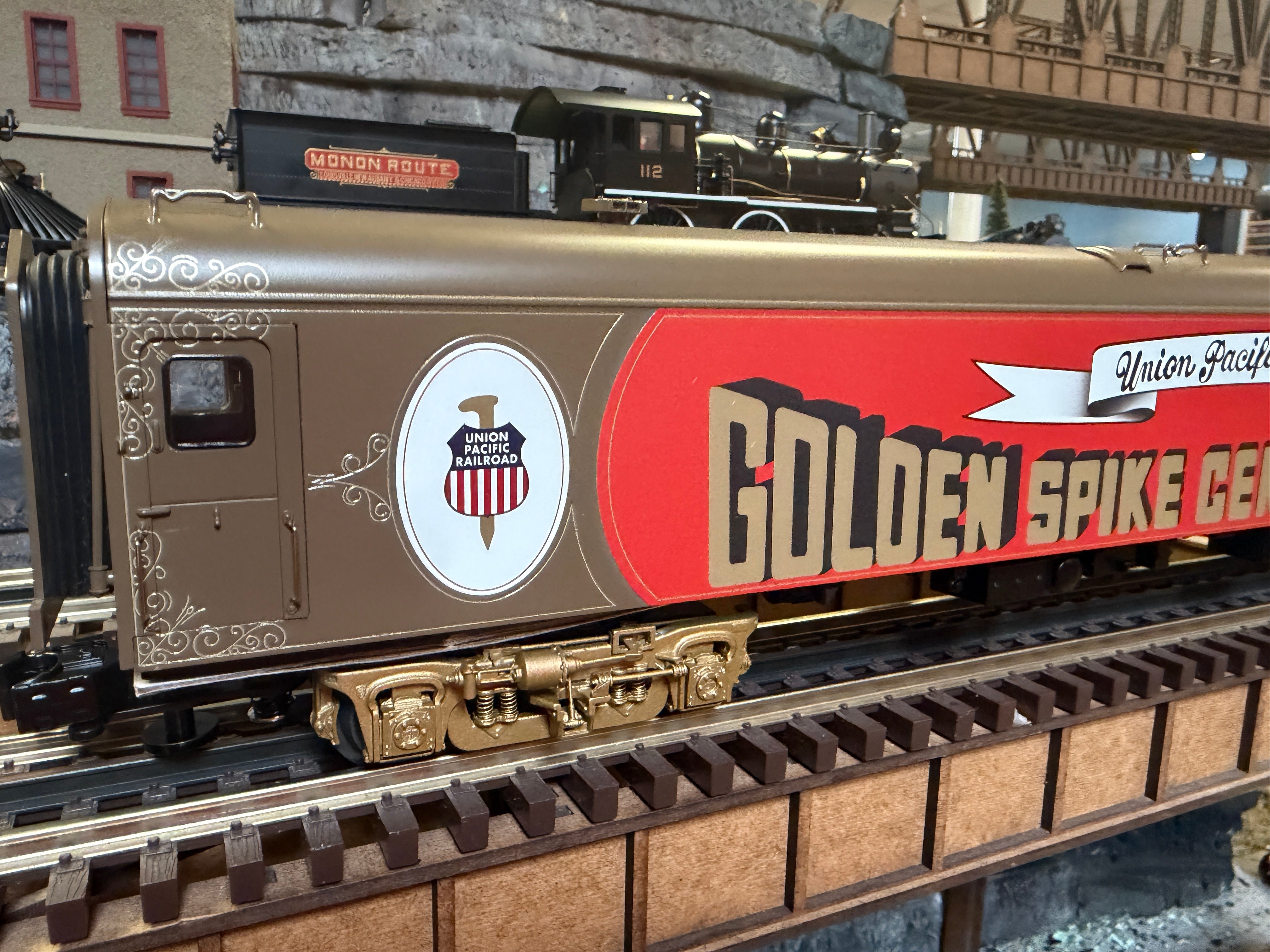Lionel 2627150 - 18" Aluminum Exhibit Car "Union Pacific" #5338 (Centennial)