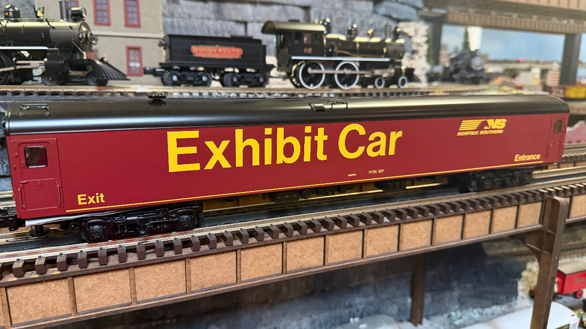 Lionel 2627130 - 18" Aluminum Exhibit Car "Norfolk Southern"