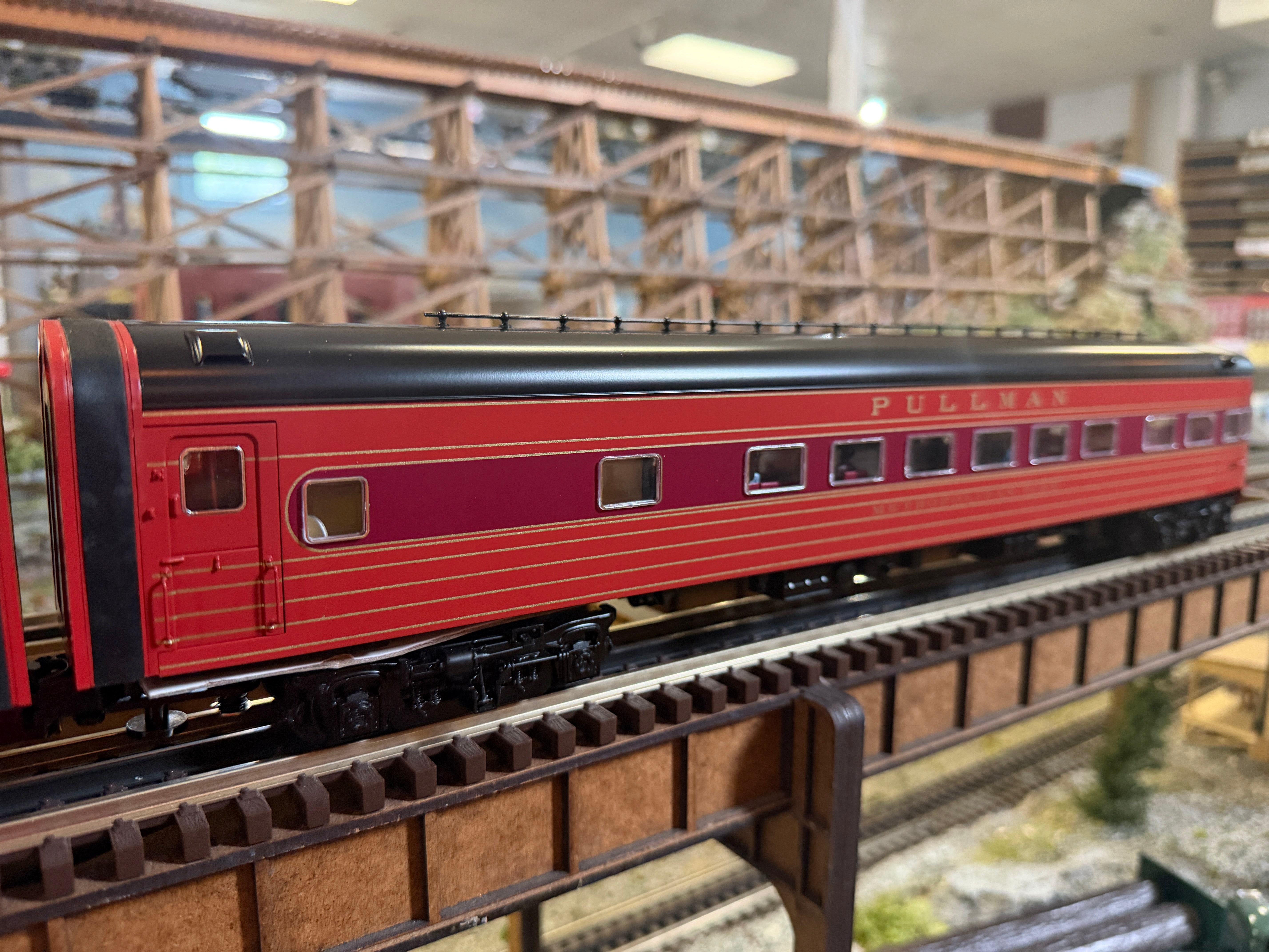 Lionel 2627200 - 18" Aluminum Passenger Car "Pennsylvania" (4-Car)