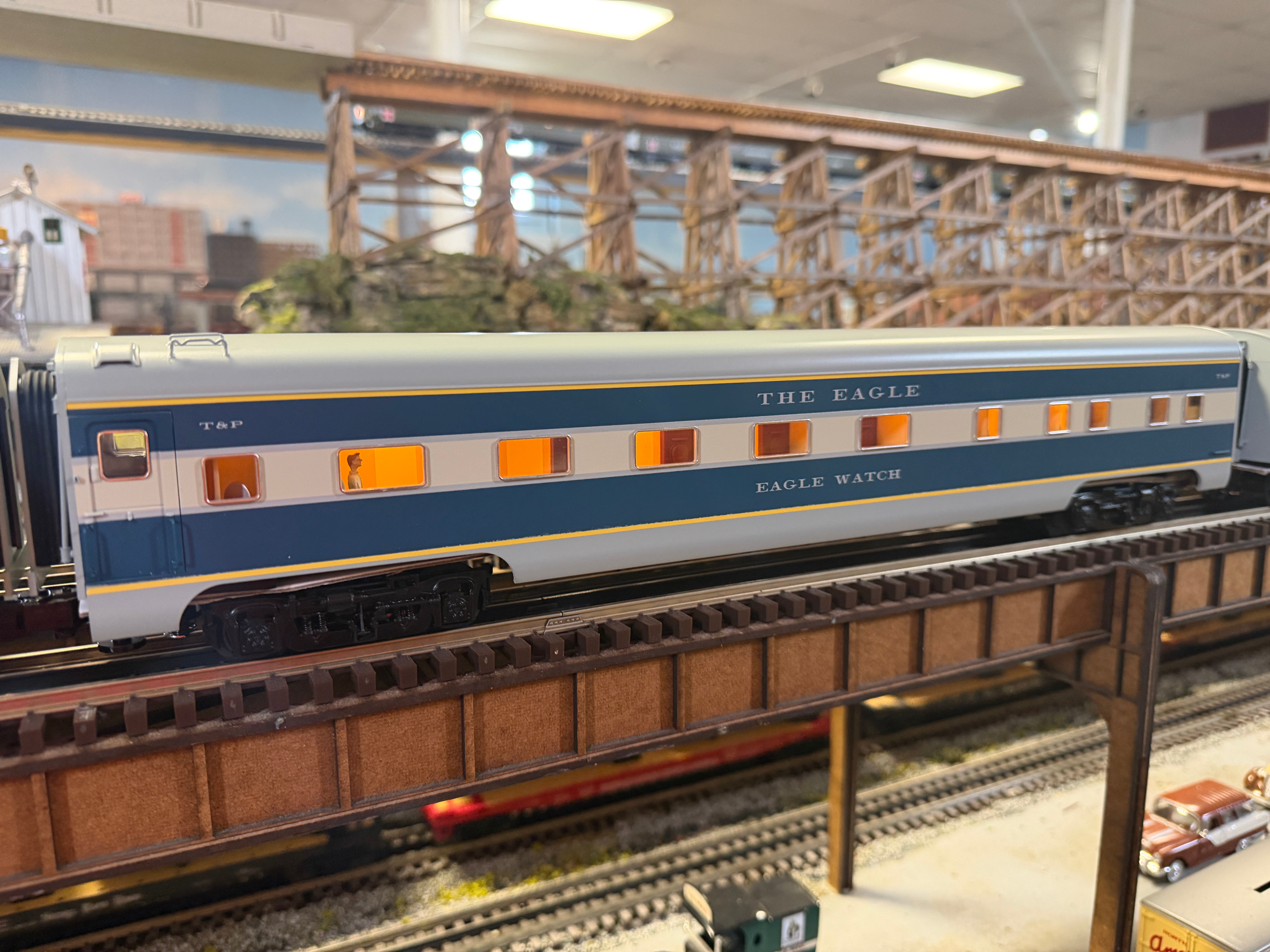 Lionel 2627160 - 18" Aluminum Passenger Car Set "Texas & Pacific" (4-Car)