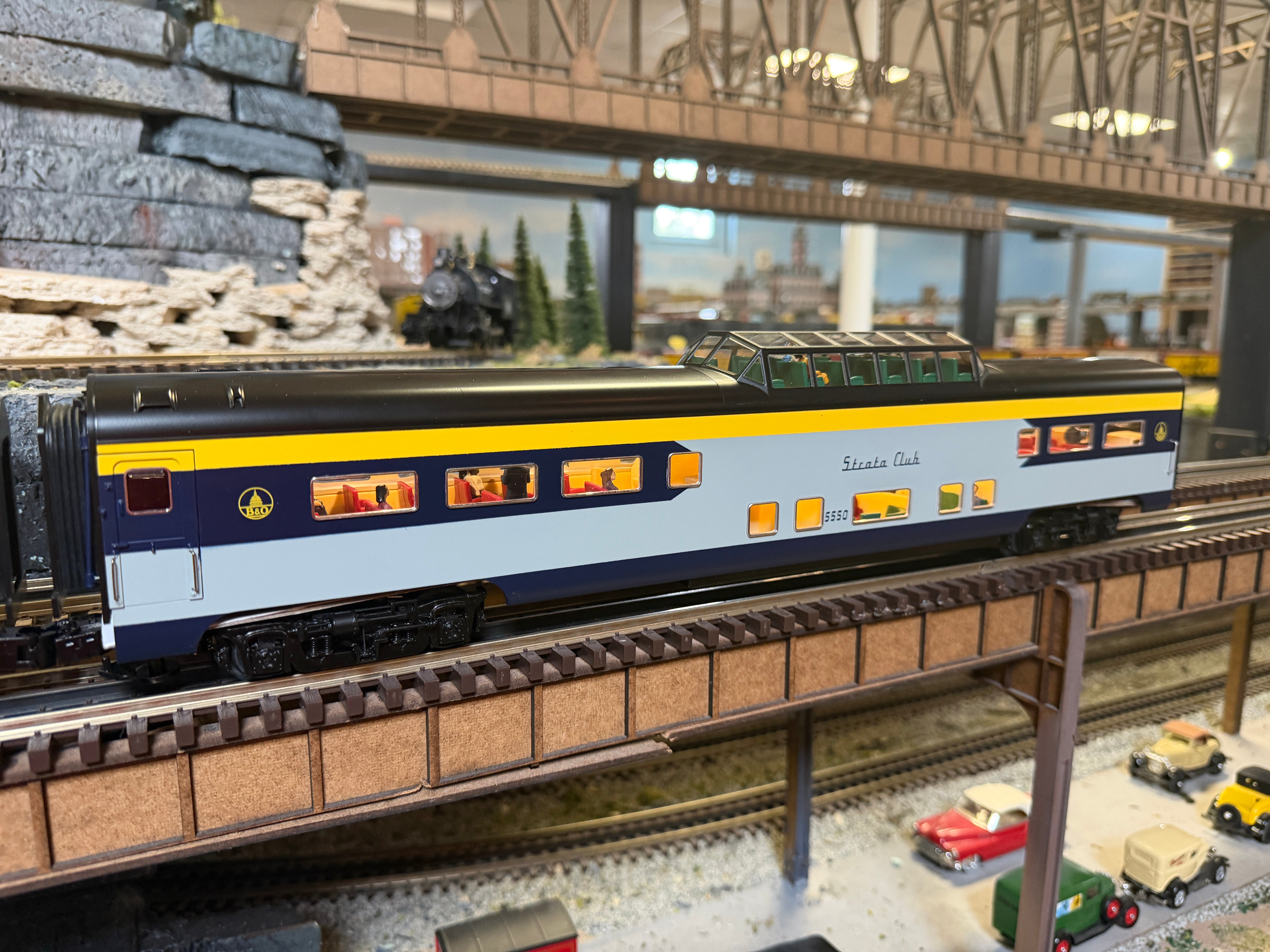 Lionel 2627300 - 18" Aluminum Passenger Car "Baltimore & Ohio" (2-Car)