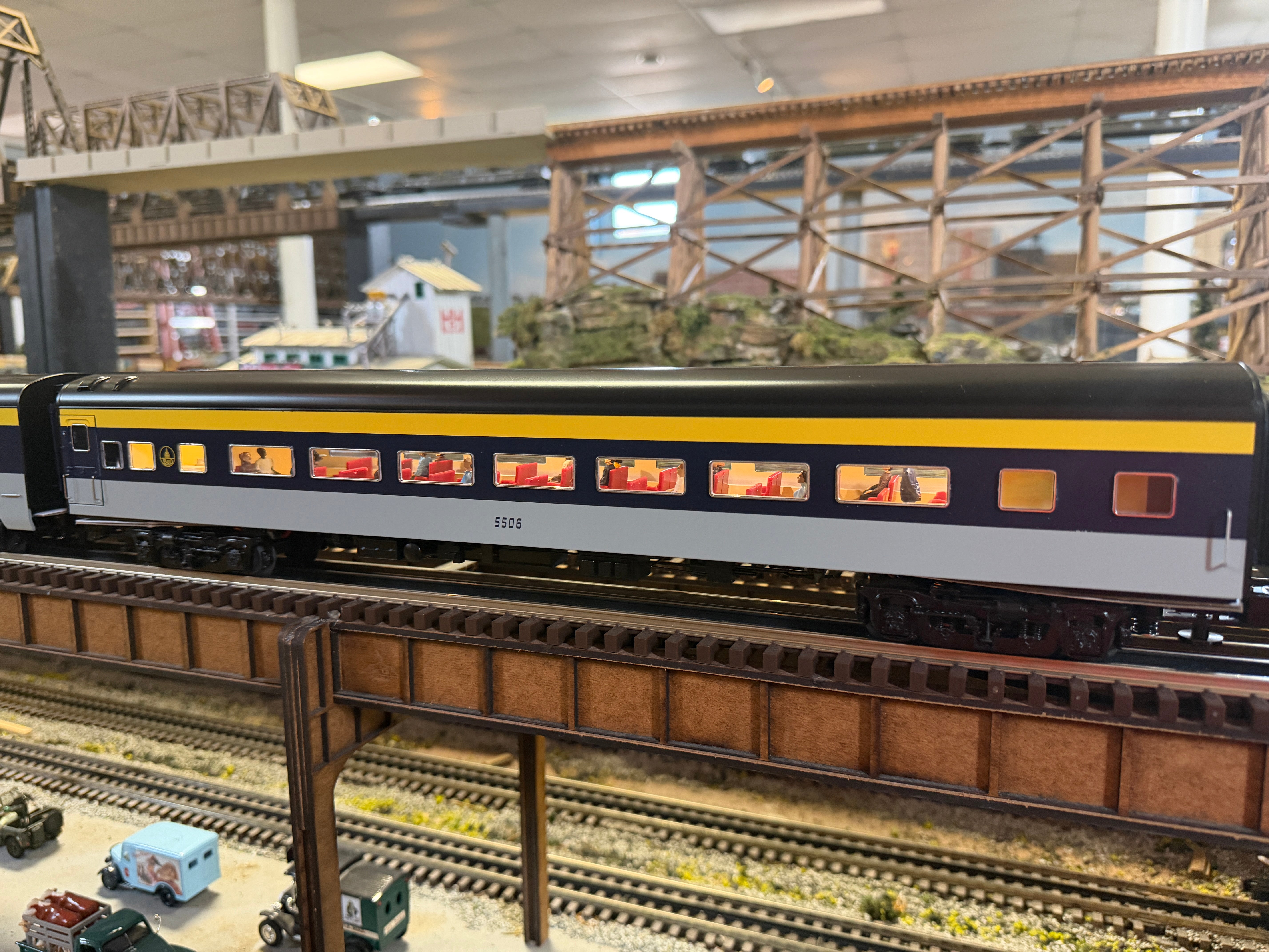 Lionel 2627290 - 18" Aluminum Passenger Car "Baltimore & Ohio" (4-Car)