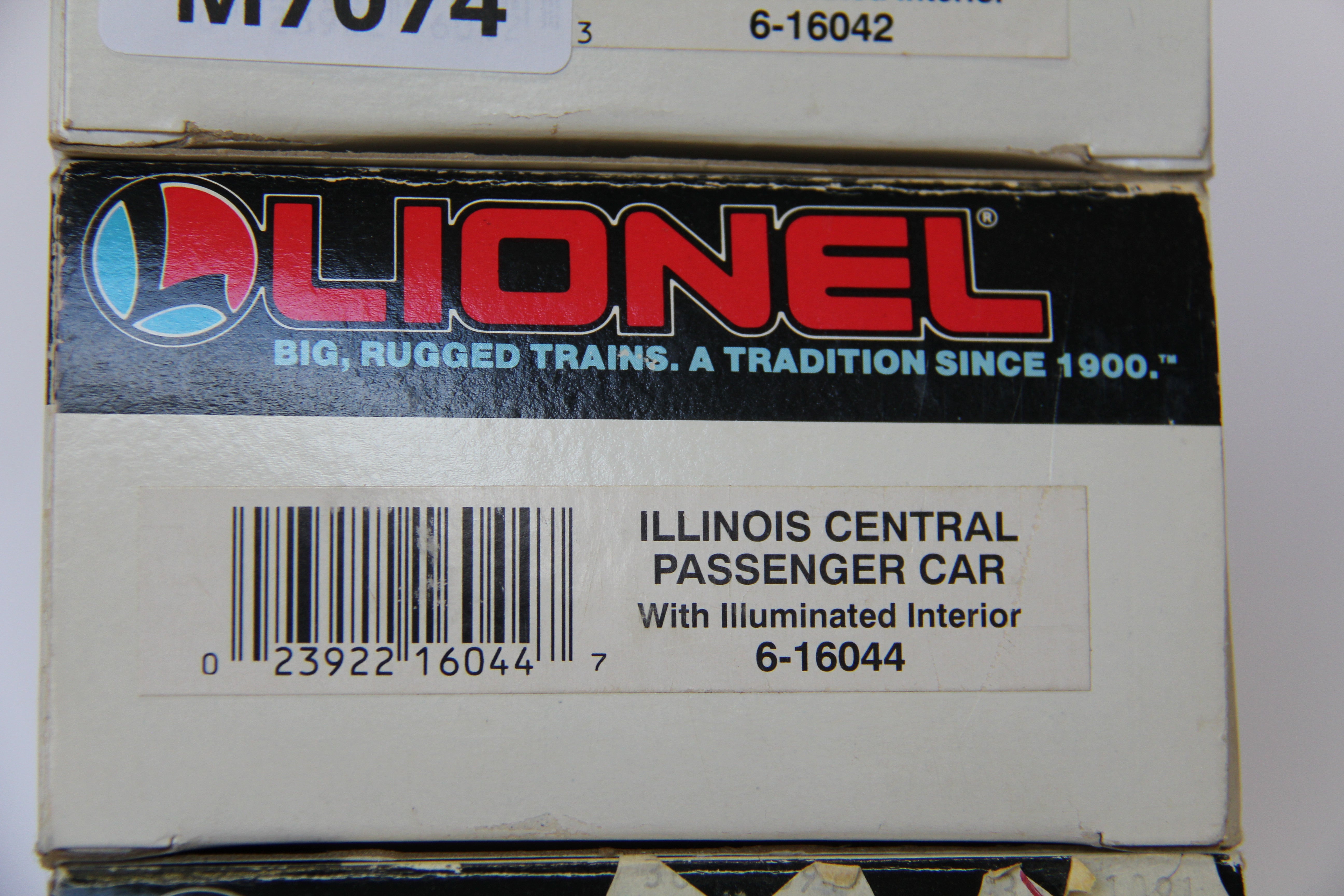 Lionel 6-16042, 44, 47 Illinois Central Passenger 3 Car Set-Second hand-M7074