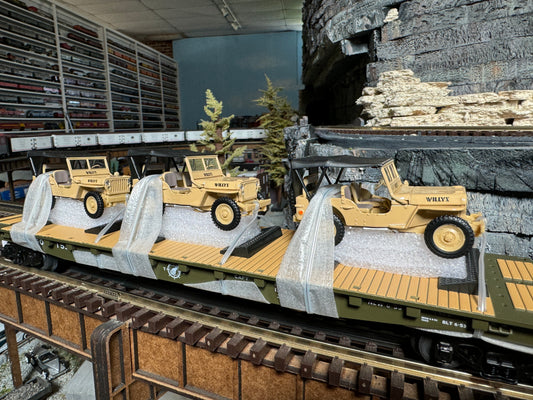 MTH 20-92357 - Flat Car "U.S. Army" w/ (3) Willy’s Transport Vehicles (4-Car) Desert - MrMuffin'sTrains