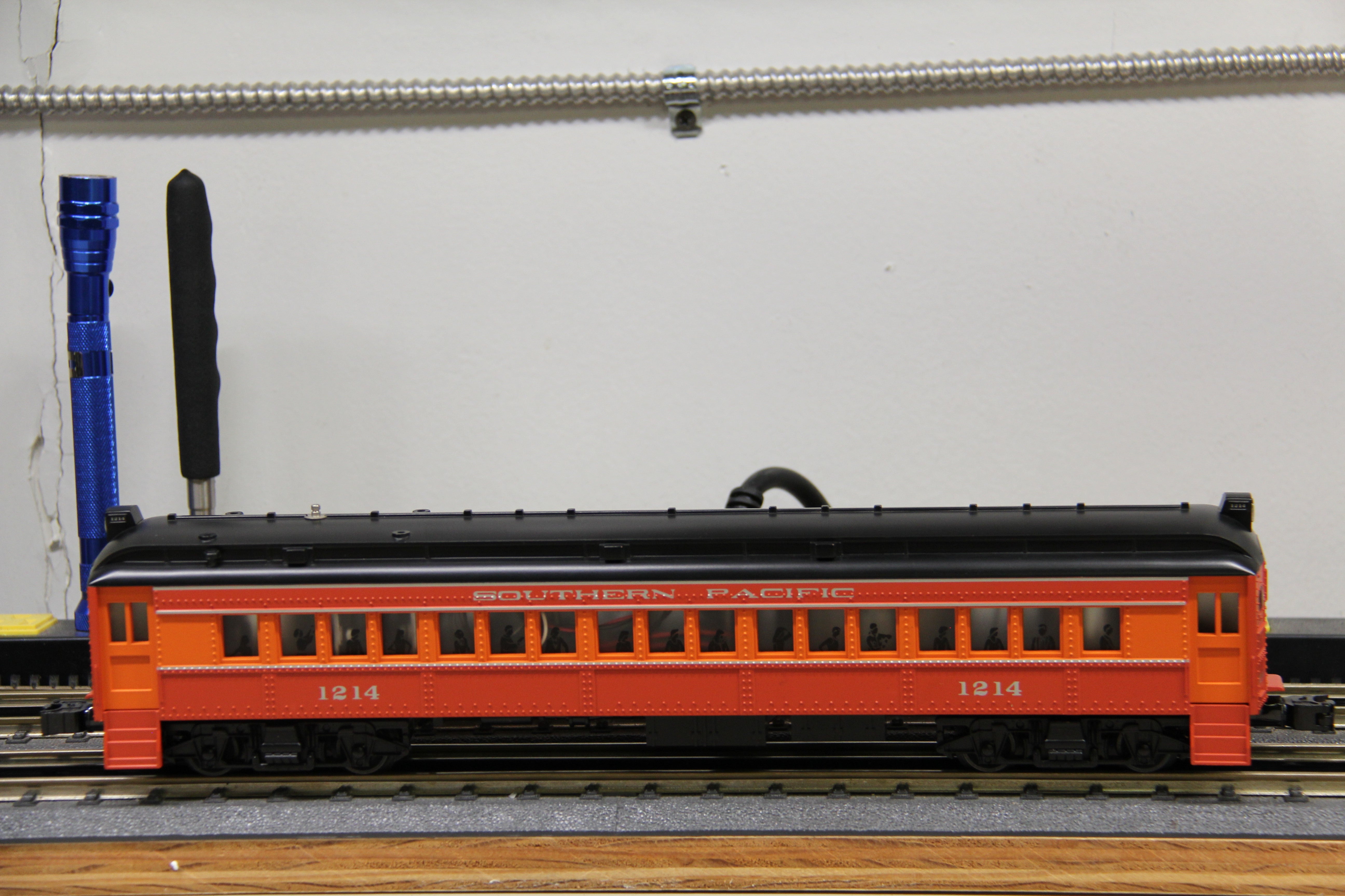 Lionel 6-18352 JCPenny Exclusive Southern Pacific MU Commuter Car-Second hand-M7016