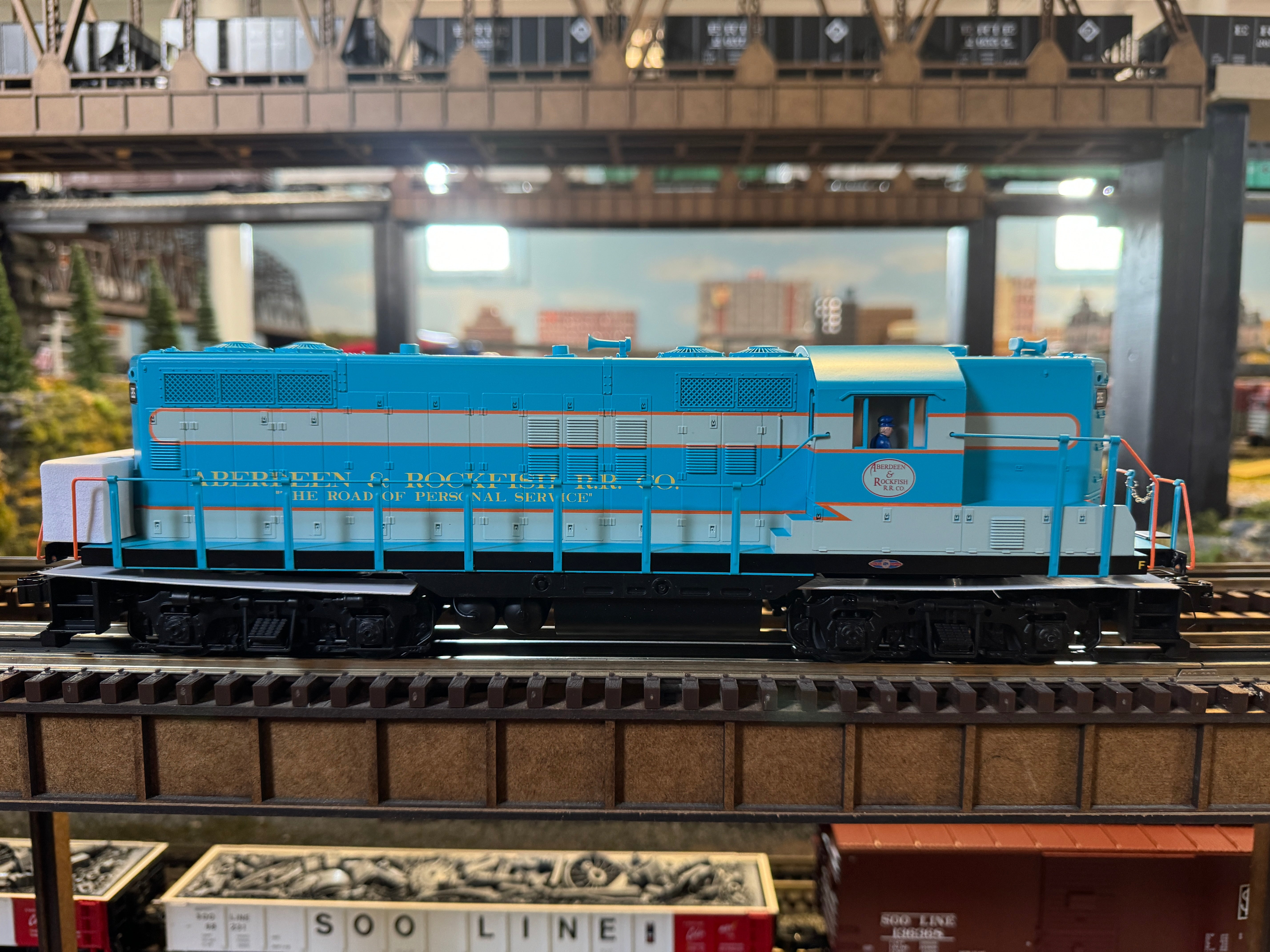 Lionel 2434020 - LionChief+ 2.0 GP7 Diesel Engine "Aberdeen & Rockfish" #205