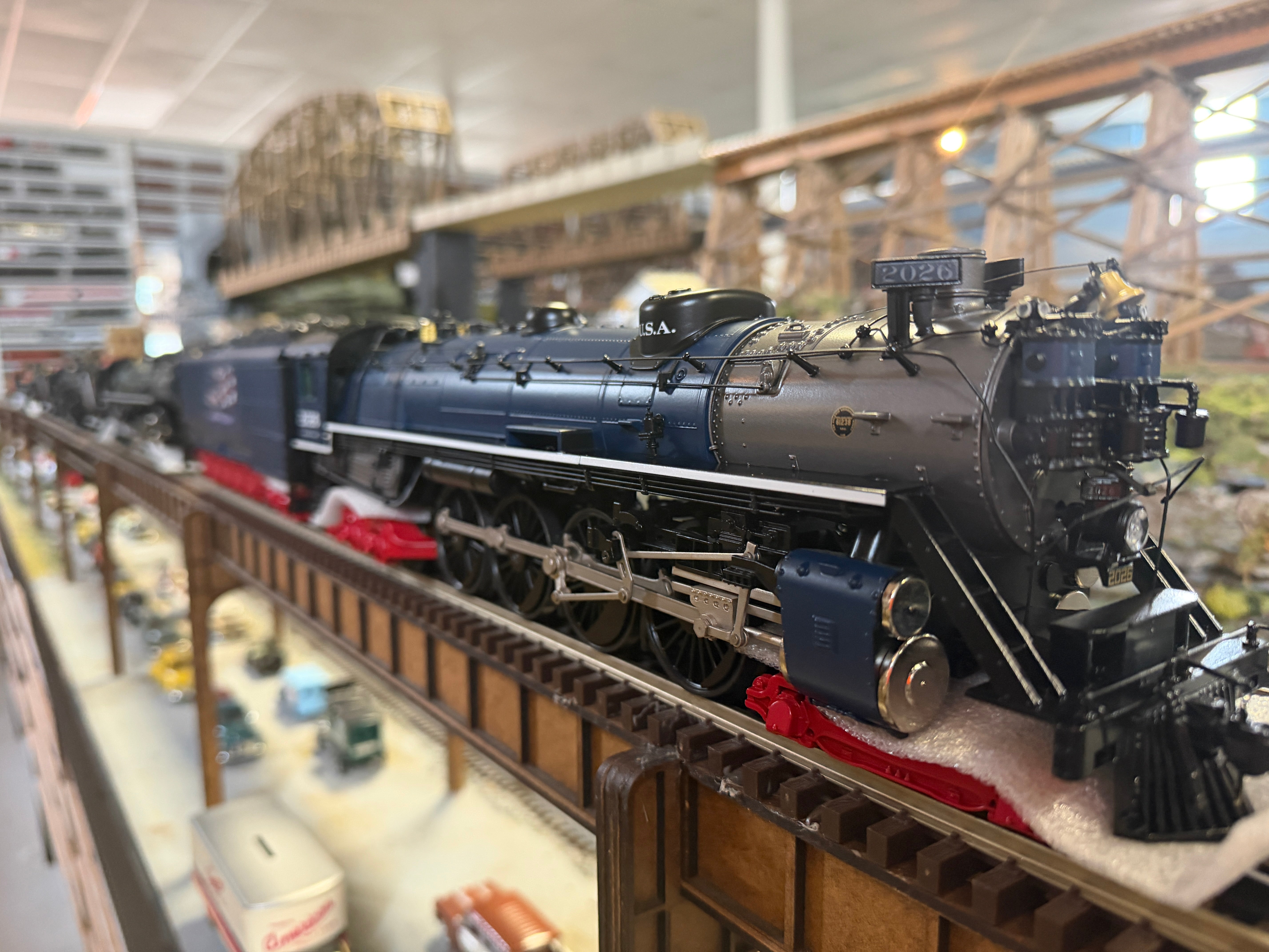 MTH 20-30128-1 - Premier - 4-8-4 Steam Locomotive - Coal - "U.S. America’s 250th" #2026 w/ PS3