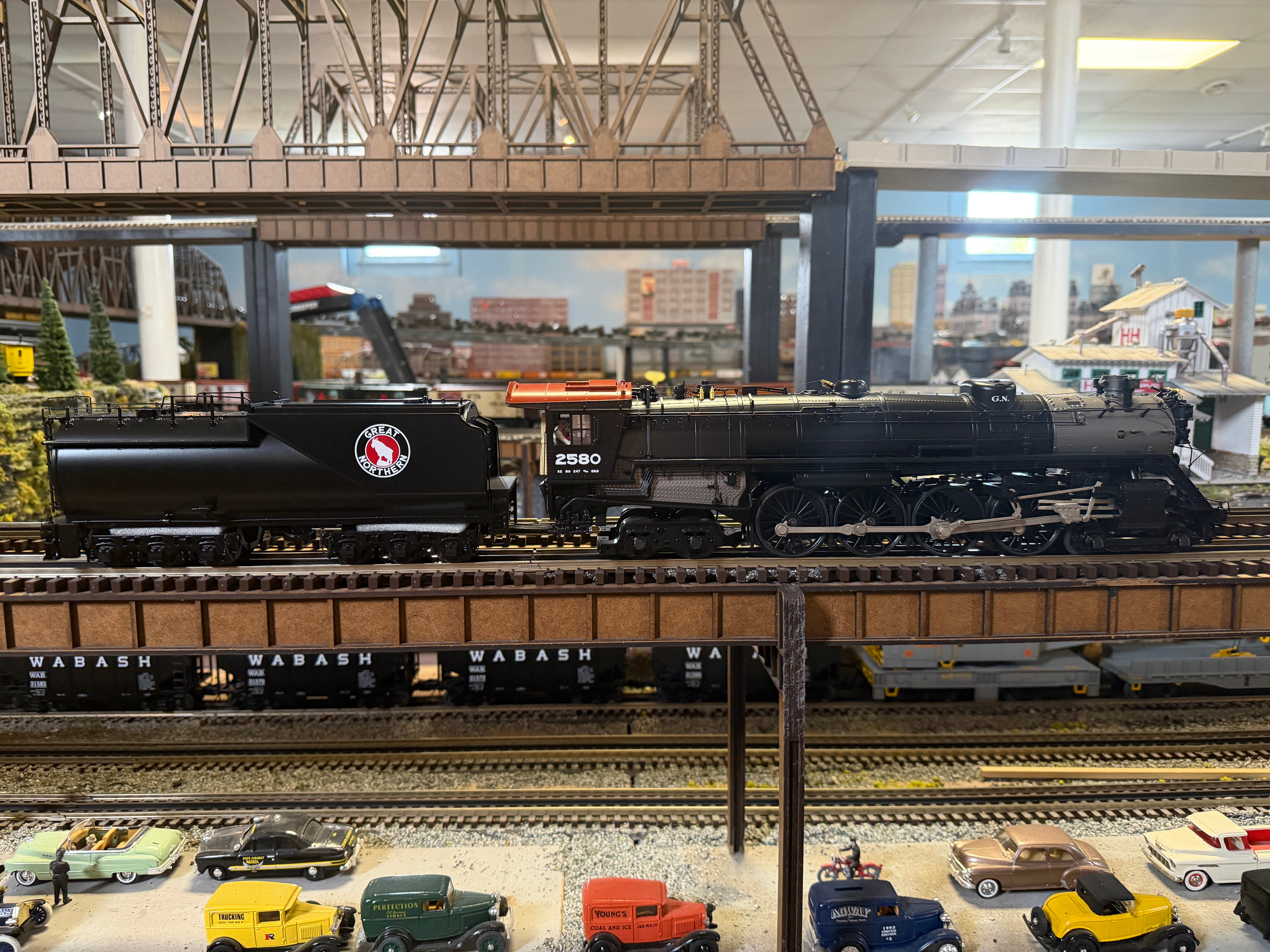 MTH 20-30125-1 - Premier - 4-8-4 Steam Locomotive "Great Northern" #2580 w/ PS3