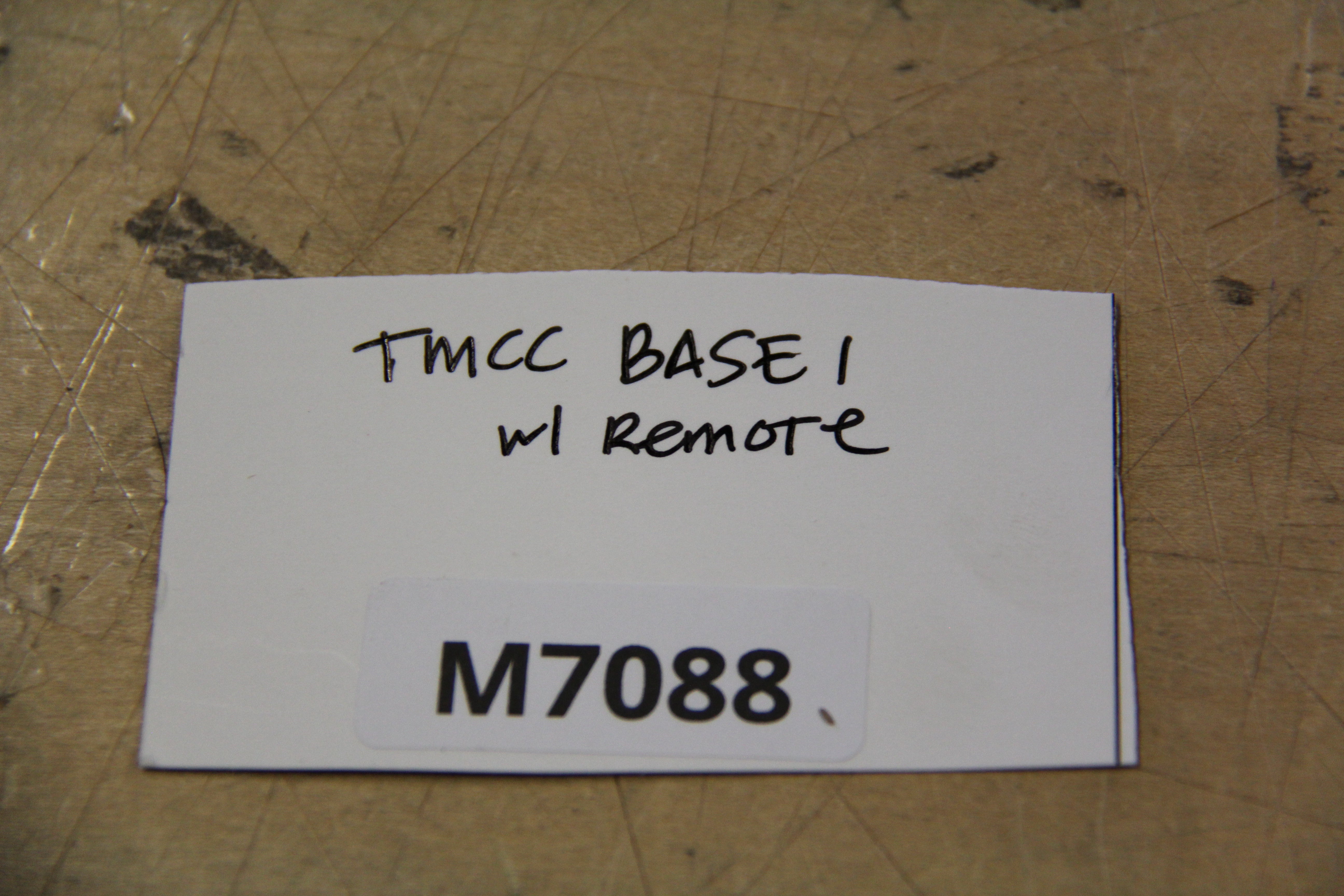 Lionel Trainmaster TMCC Command Base, Power Supply & CAB-1 Remote Controller-Second hand-M7088