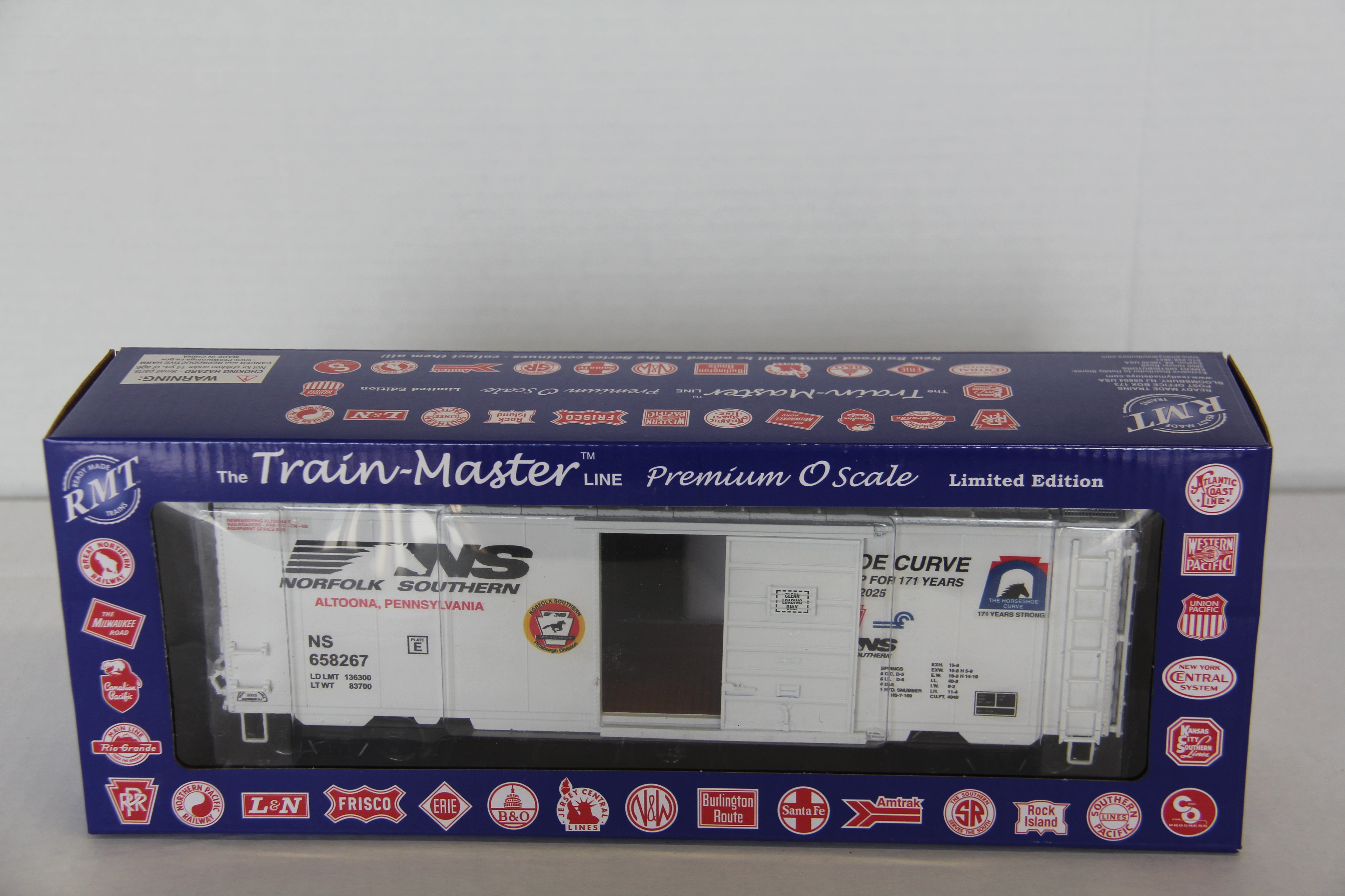 RMT-96447 Norfolk Southern Horseshoe Curve 40' PS-1 Boxcar-Second hand-M7502