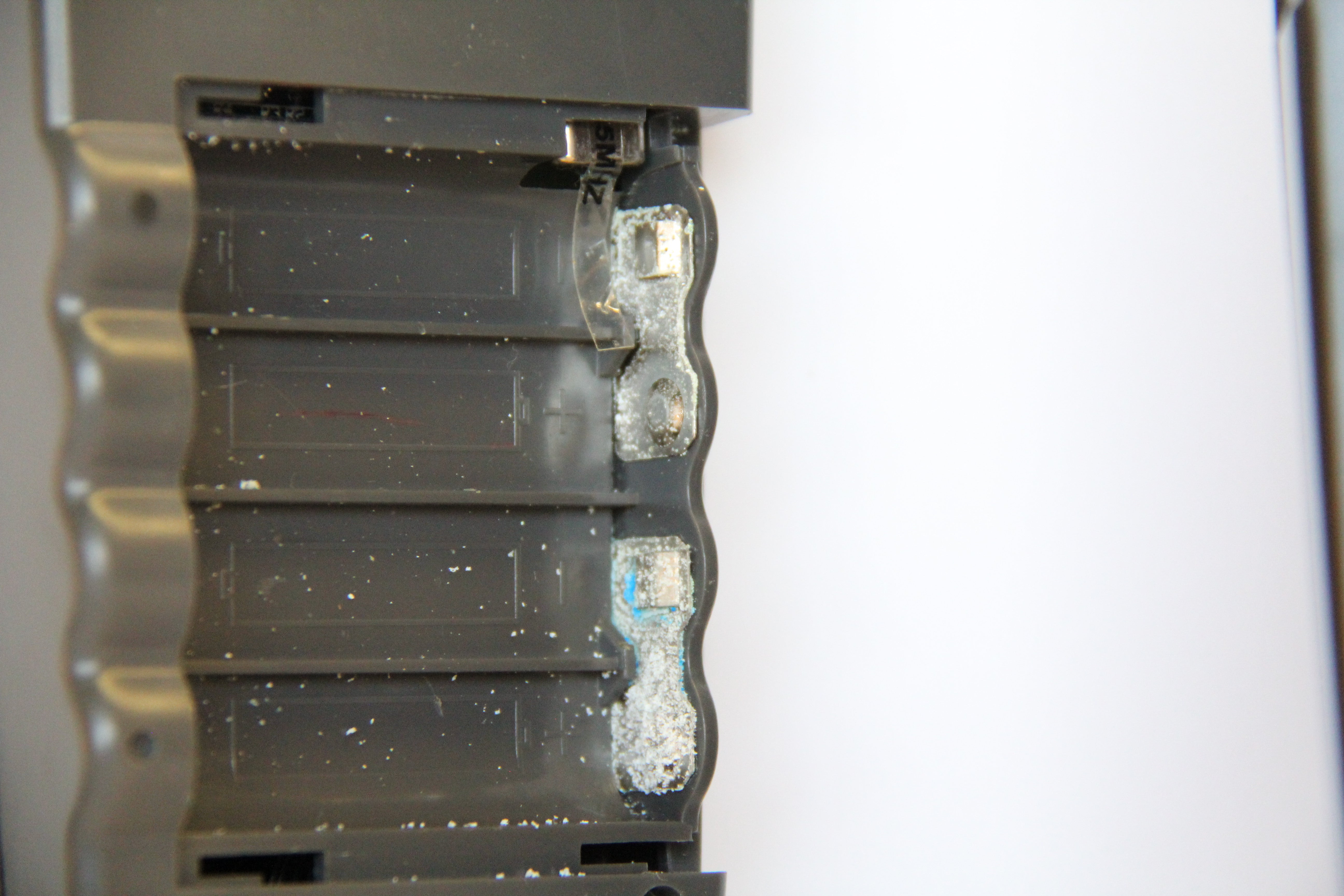 Lionel Trainmaster TMCC Command Base, Power Supply & CAB-1 Remote Controller-Second hand-M7088