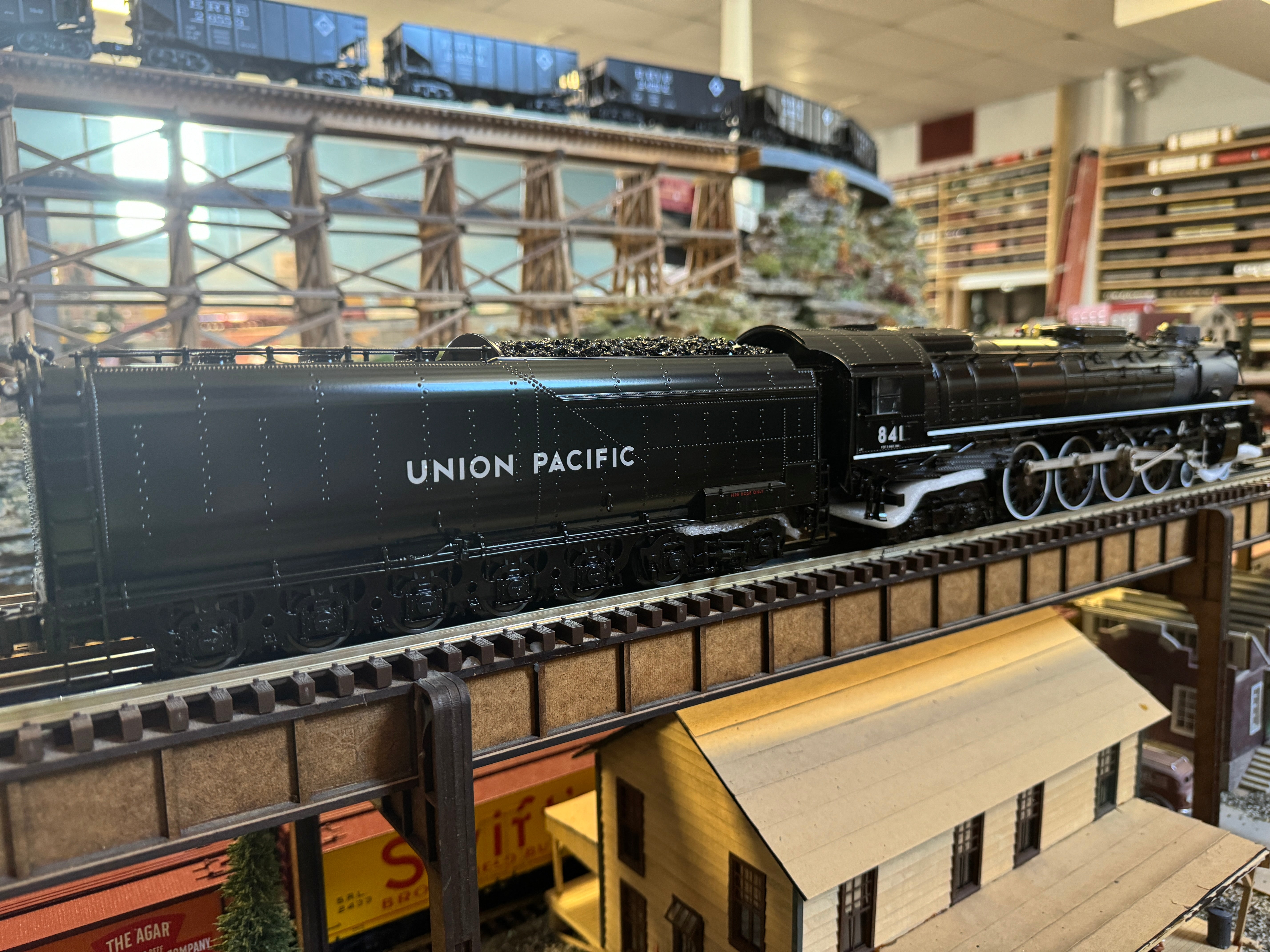 Lionel 2431310 - Legacy FEF-3 Steam Engine "Union Pacific" #841 (Delivery)