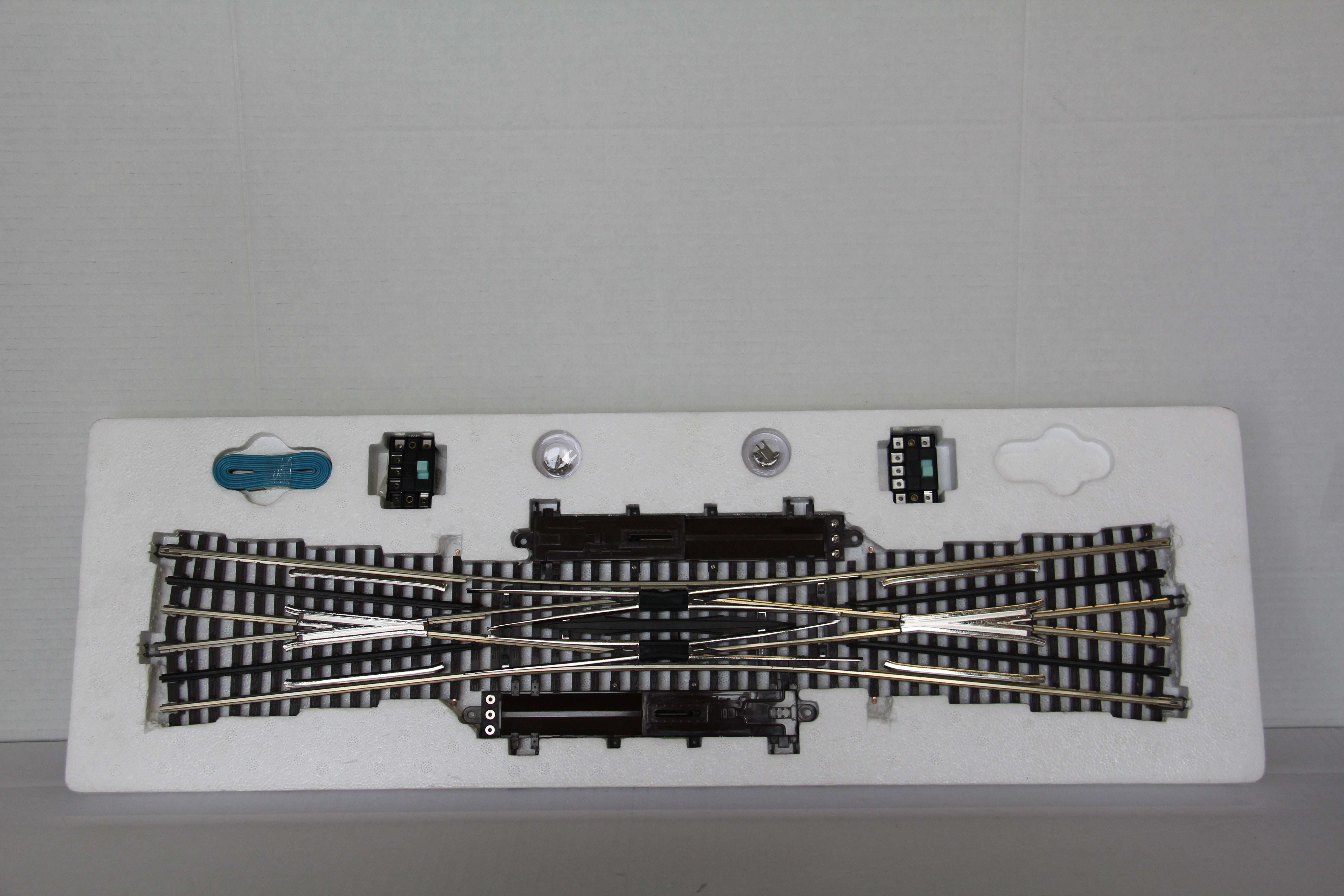 Atlas Custom Supreme #6027- #5 Double Slip Switch Second hand-M7504