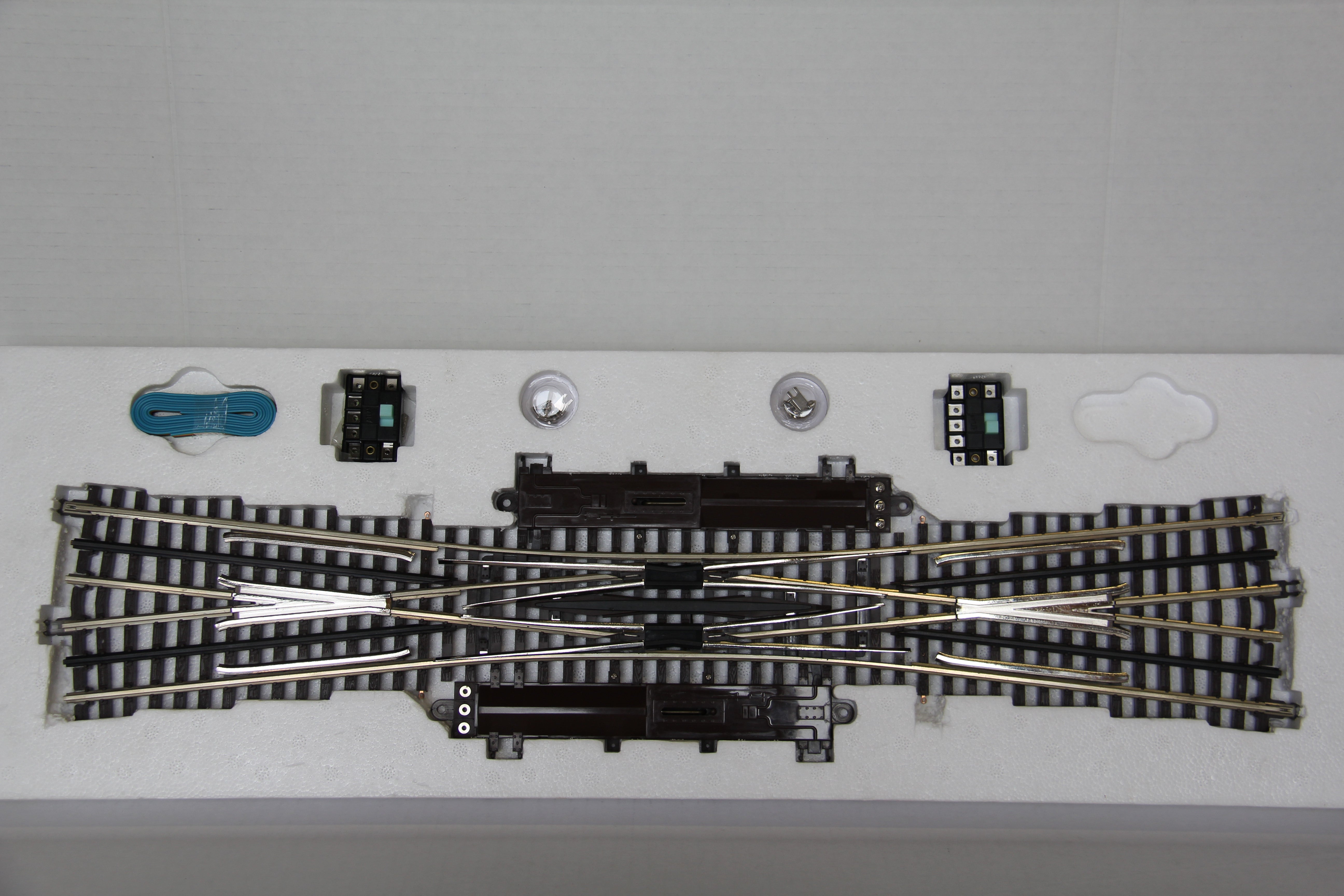Atlas Custom Supreme #6027- #5 Double Slip Switch Second hand-M7504