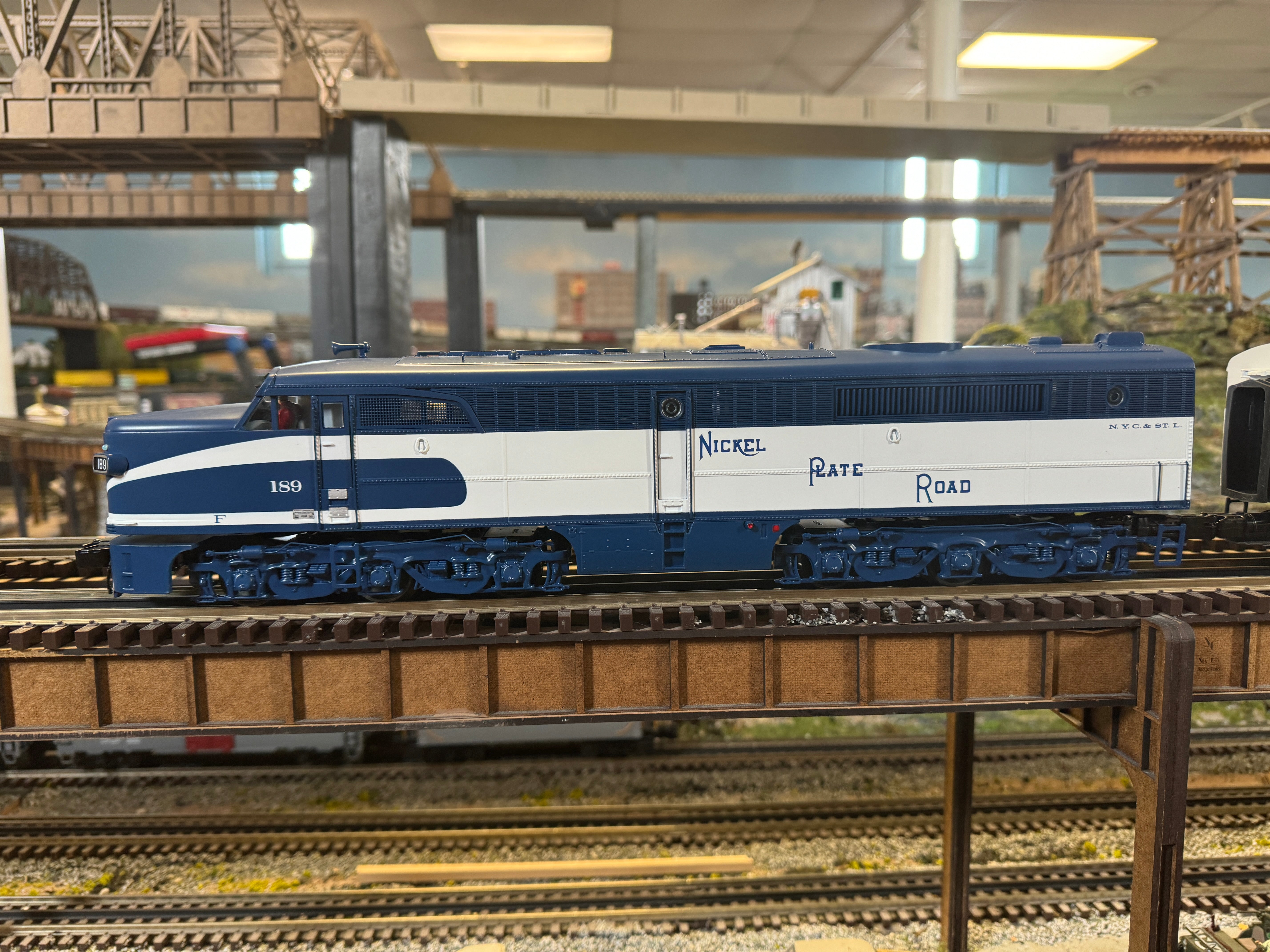 MTH 20-21885-1 - Alco PA A Unit Diesel Locomotive "Nickel Plate Road" #189 (Blue) w/ PS3 - Custom Run for MrMuffin'sTrains