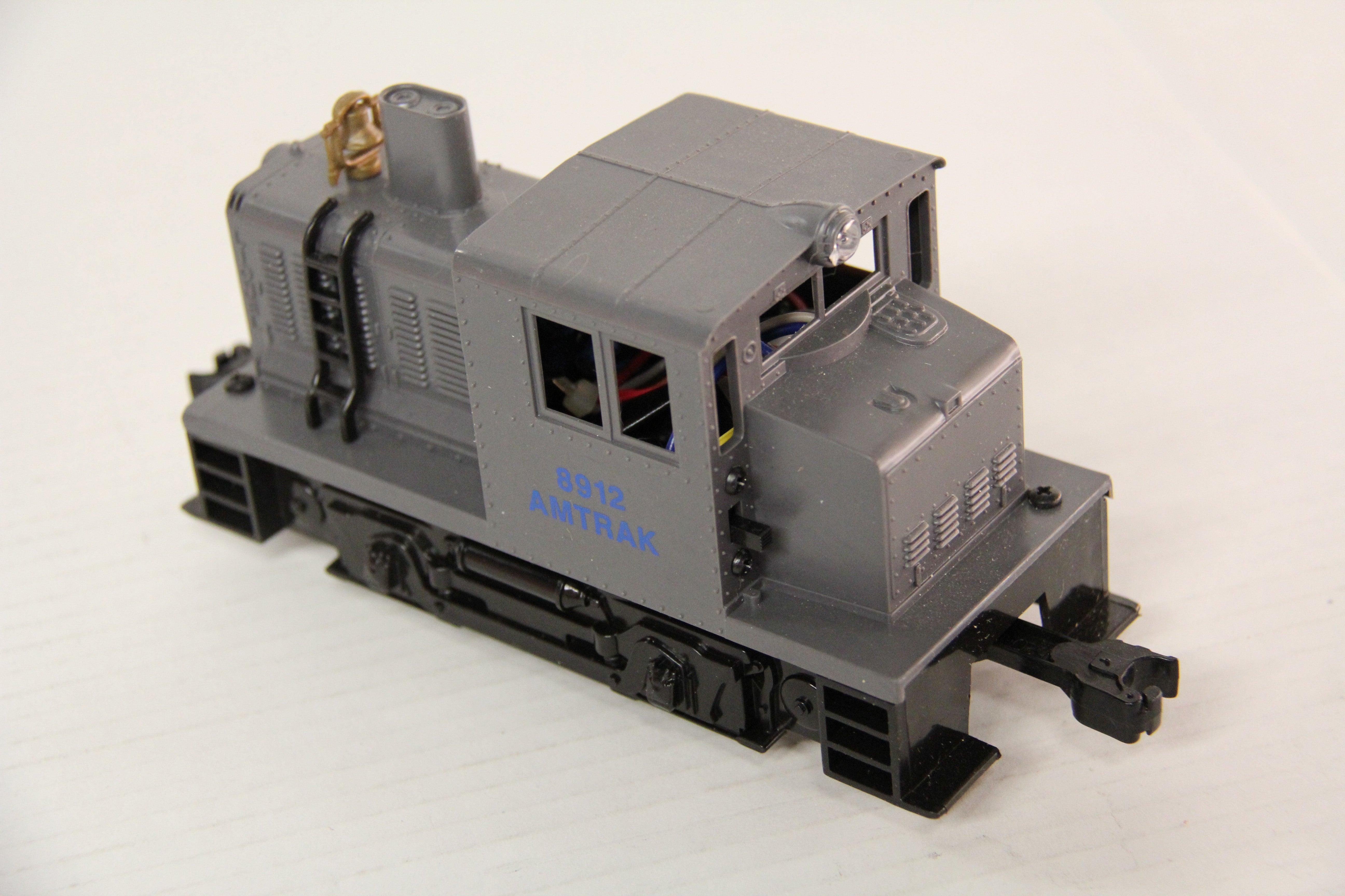 Lionel 6-18912 Amtrak Industrial Switcher Engine-Second hand-M7092