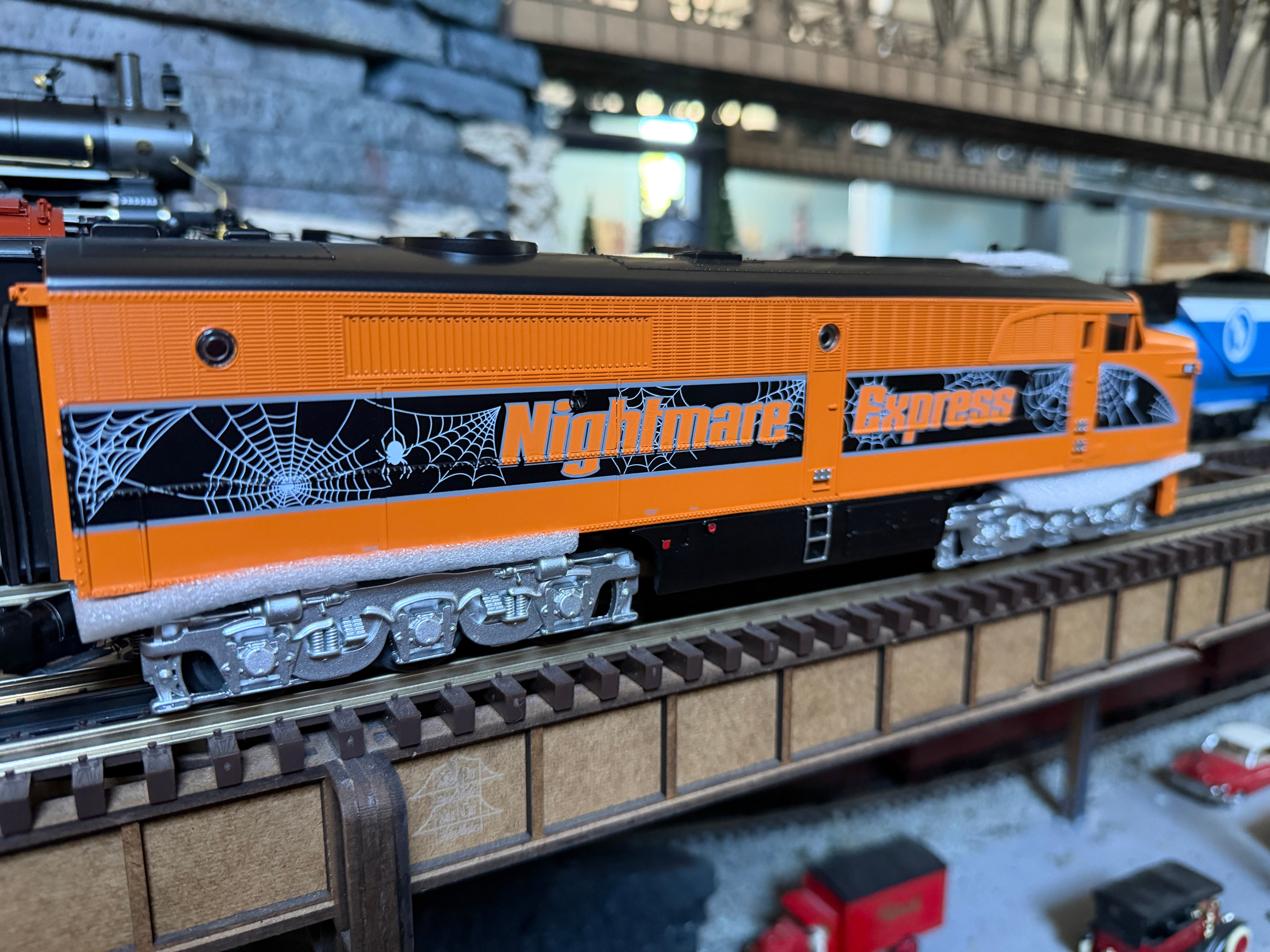 MTH 30-21386-1 - RailKing - Alco PA A-Unit Diesel Engine "Halloween" #1031 w/ PS3