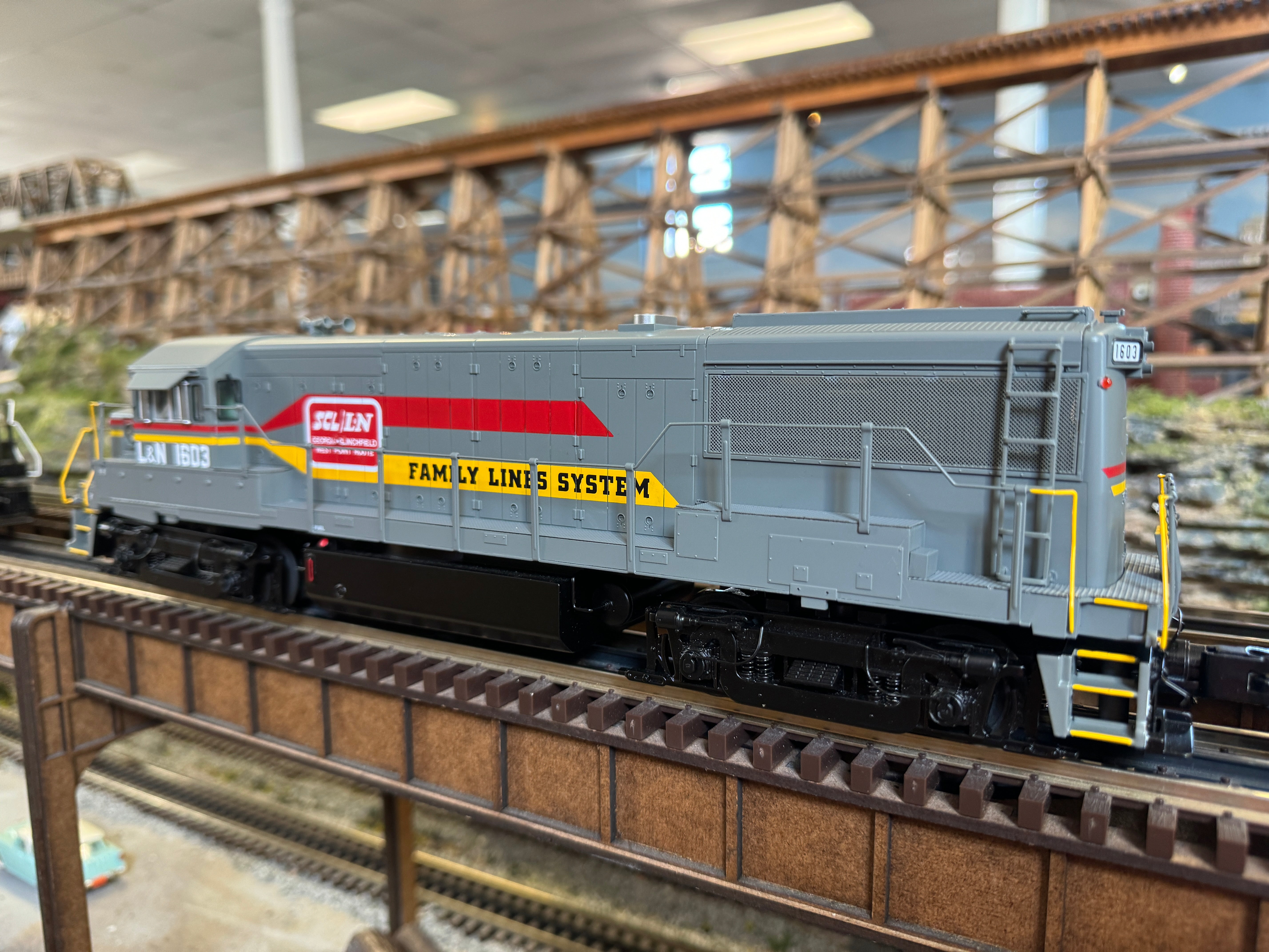 MTH 20-21848-1 - U25B Diesel Engine "Louisville & Nashville" #1603 w/ PS3