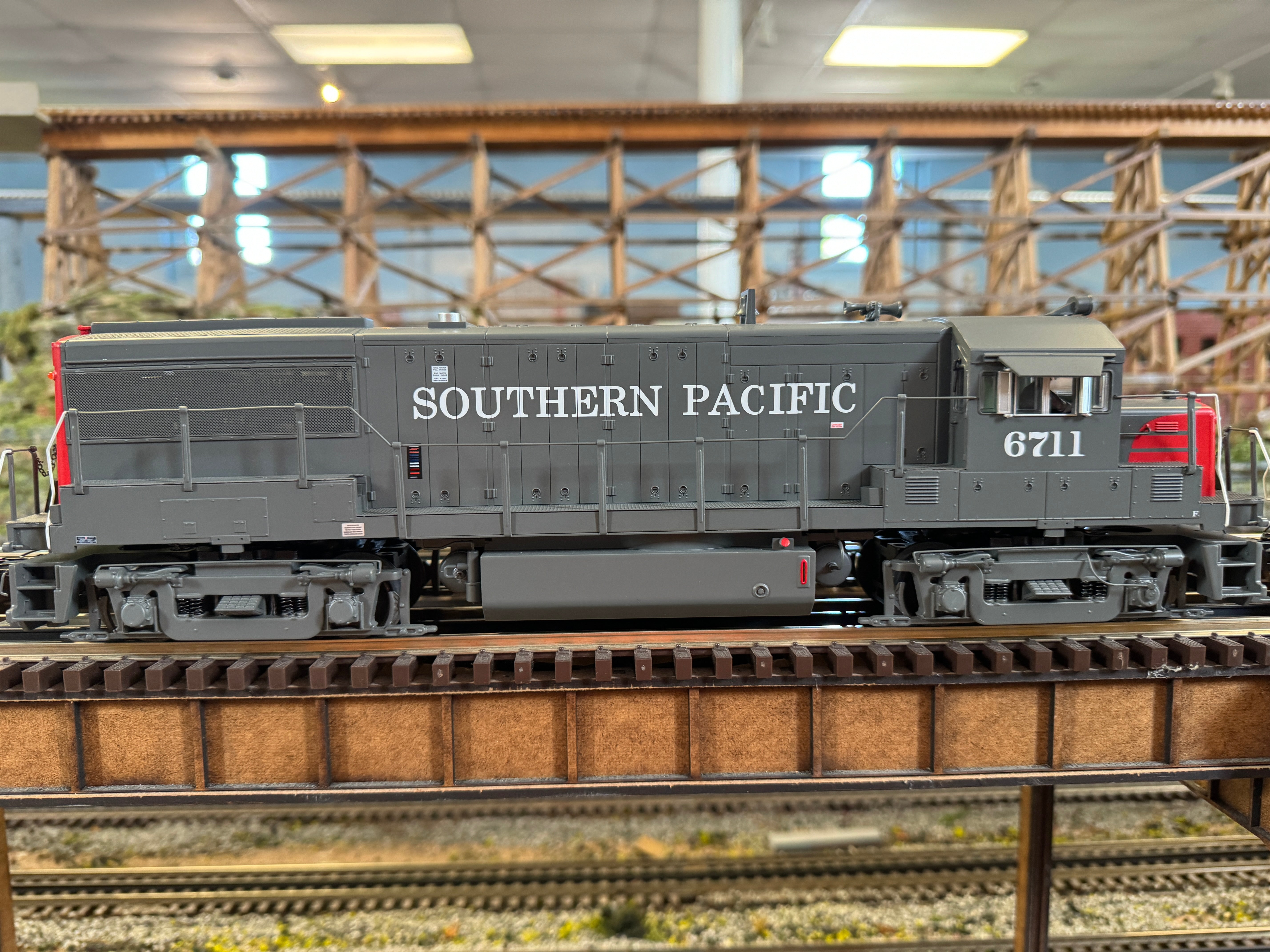 MTH 20-21840-1 - U25B Diesel Engine "Southern Pacific" #3100 w/ PS3