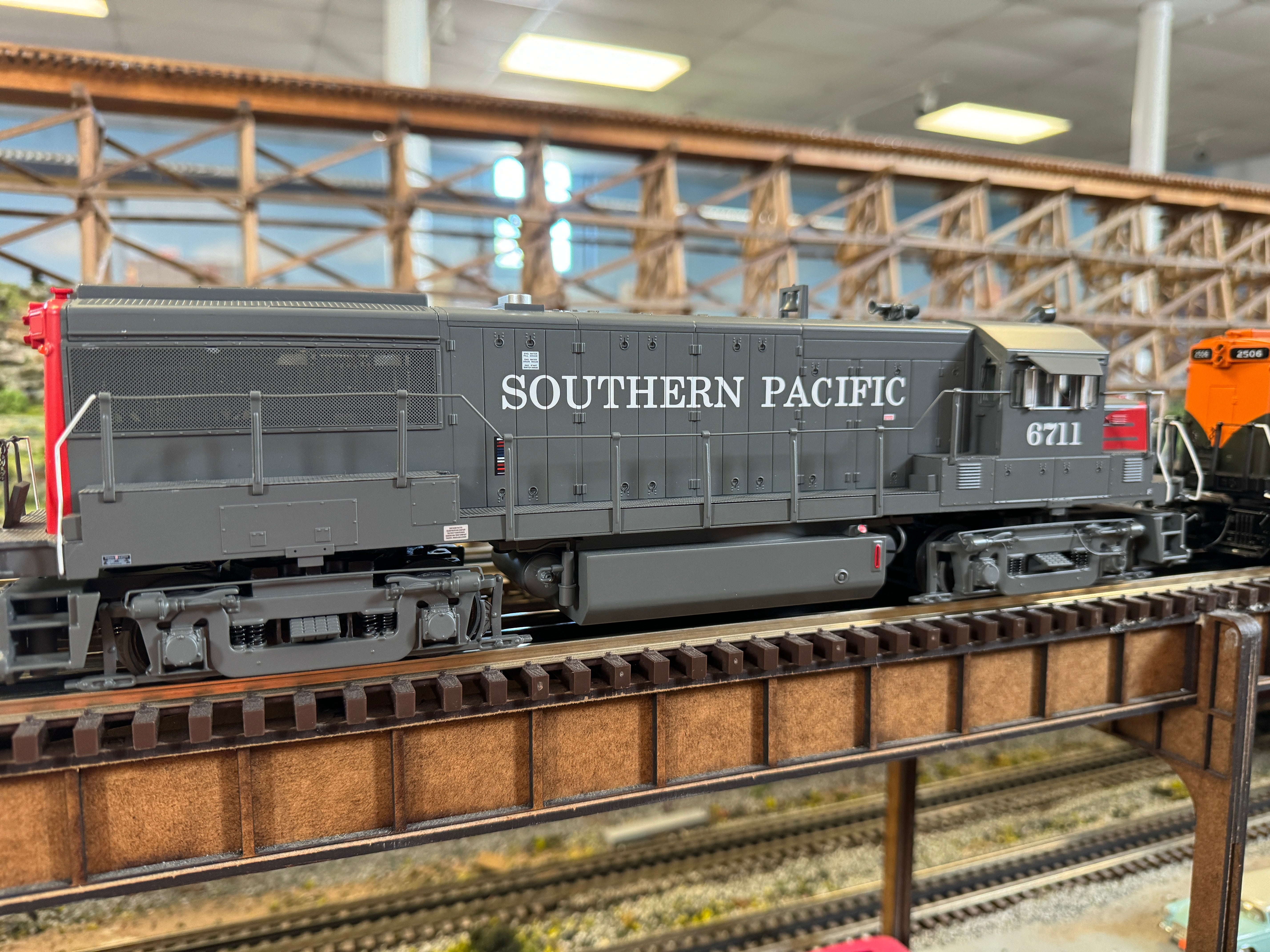 MTH 20-21840-1 - U25B Diesel Engine "Southern Pacific" #3100 w/ PS3