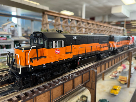 MTH 20-21856-1 - U25B Diesel Engine "Milwaukee Road" #381 w/ PS3 - Custom Run for MrMuffin'sTrains - MrMuffin'sTrains