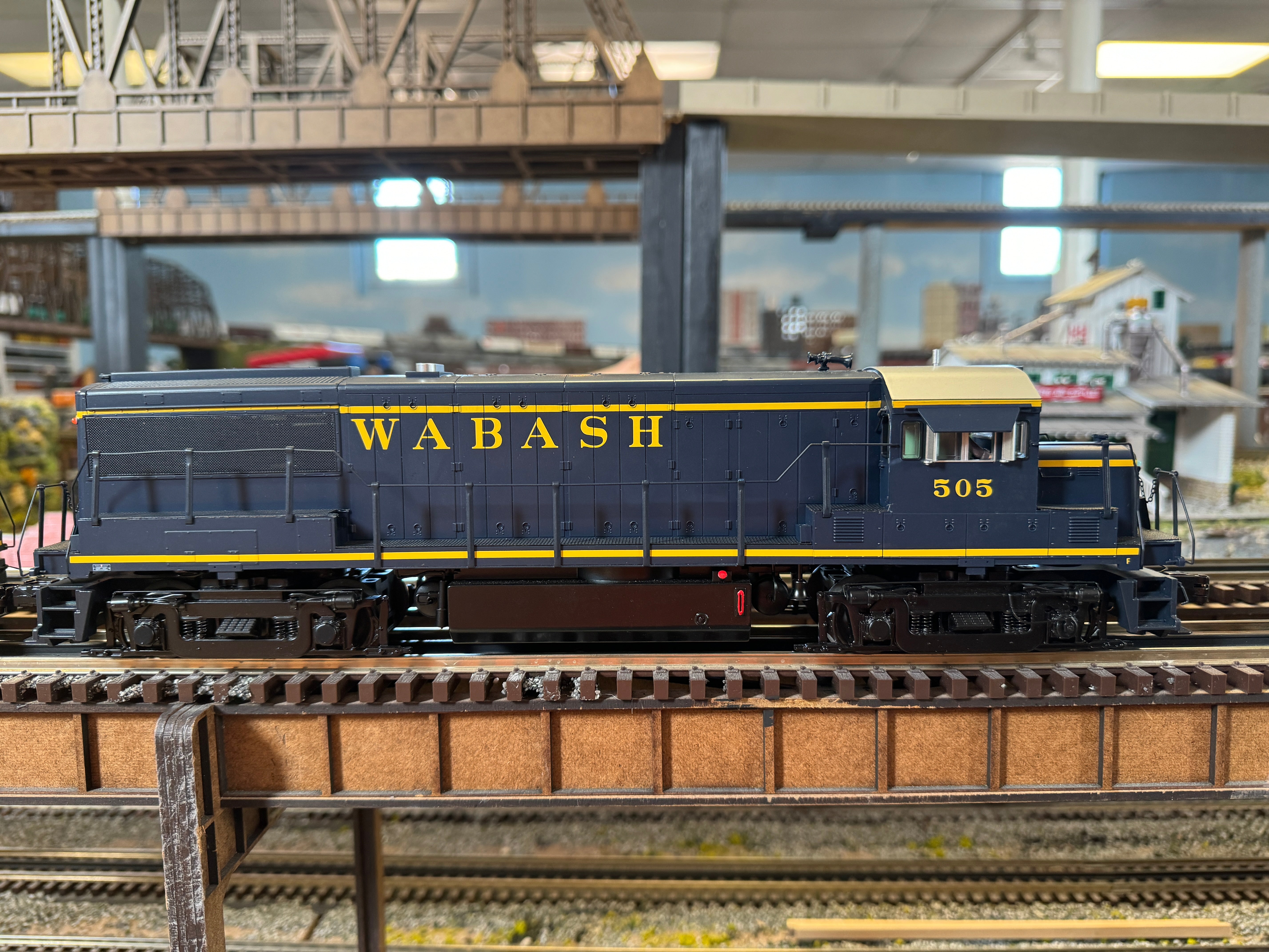 MTH 20-21858-1 - U25B Diesel Engine "Wabash" #505 w/ PS3 - Custom Run for MrMuffin'sTrains