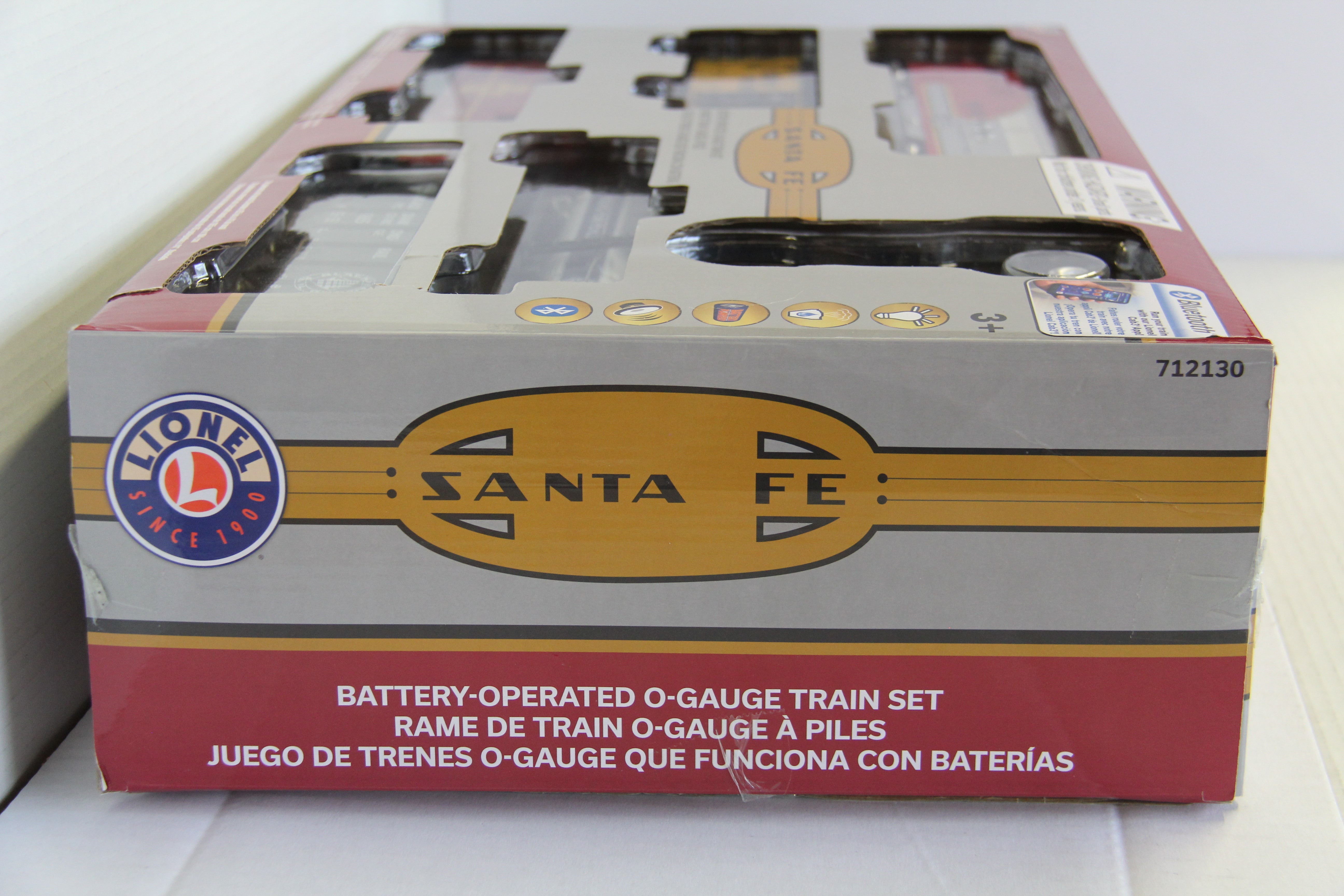 Lionel 712130 Battery Operated Santa Fe Train Set-Ready to Run-Second hand-M7508