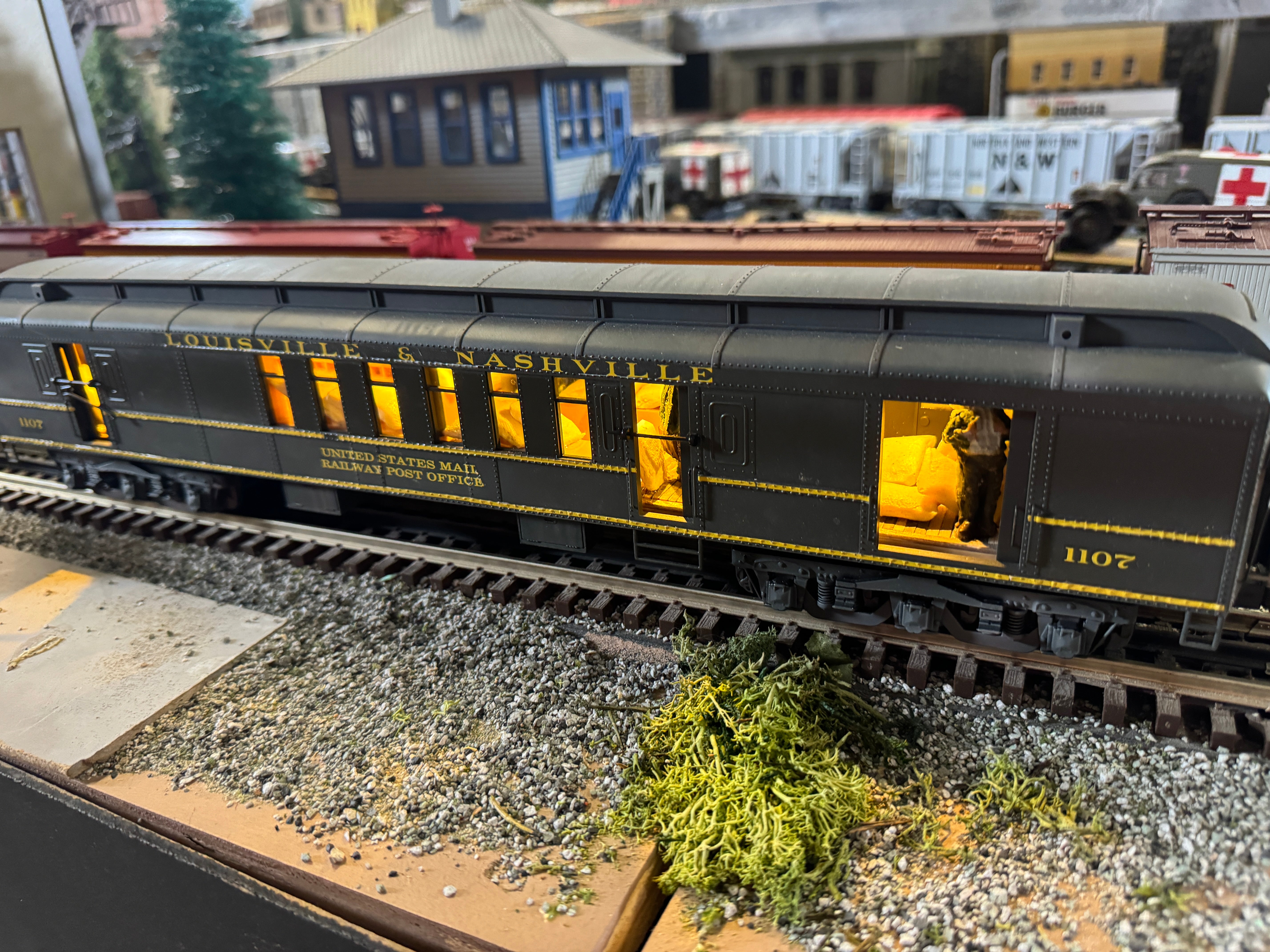 Atlas O 3007035-40 - 70' Madison Heavyweight Passenger Car Set (6-Car) - Various Road Names - Custom Run for MrMuffin'sTrains