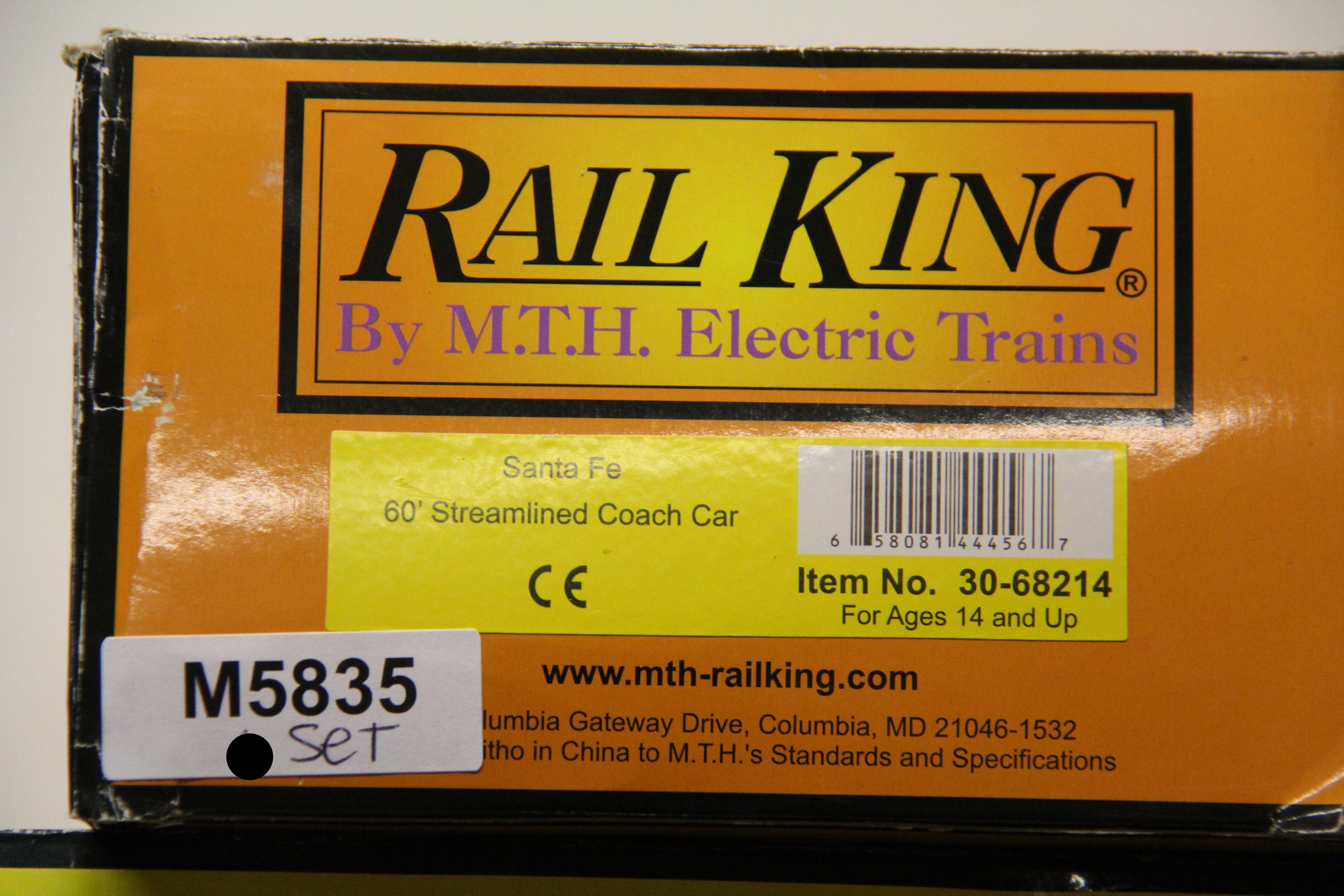 Rail King 30-68212 & 30-68214 Santa Fe 60' Streamlined Passenger 5 Car Set-Second hand-M5835