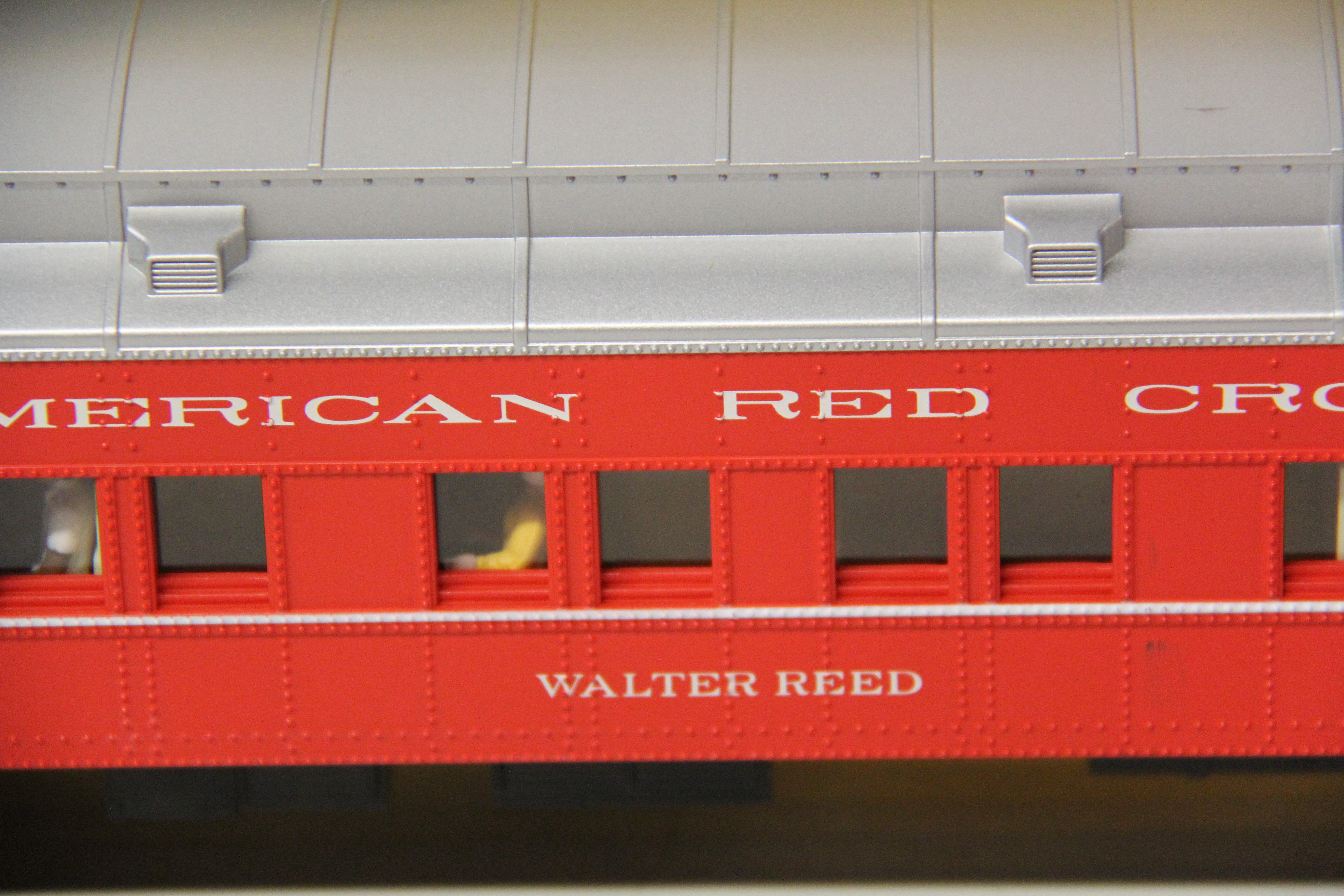 K Line K4899A American Red Cross 15" Heavyweight 3-PAC-Second hand-M7106