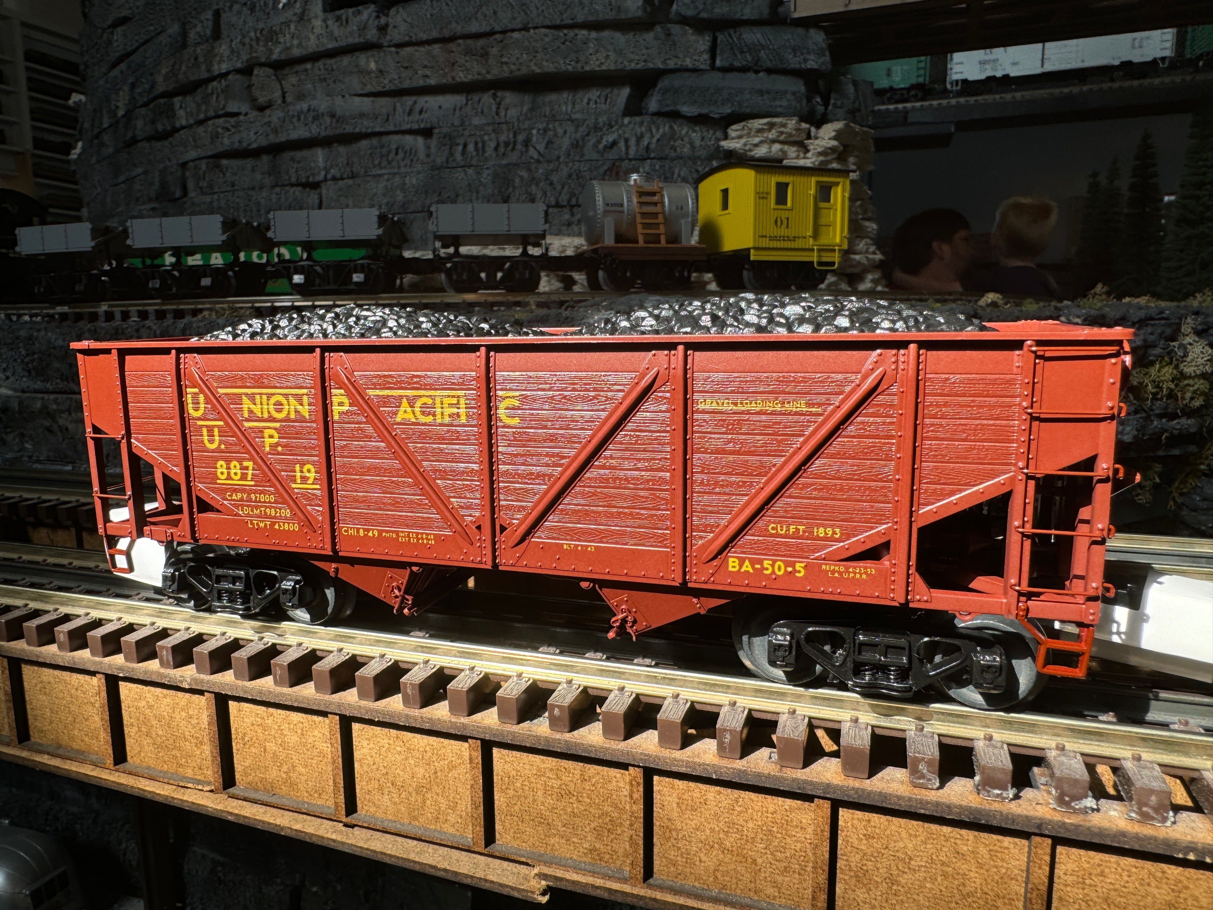 MTH 20-95662 - 34' Composite Hopper Car "Union Pacific"