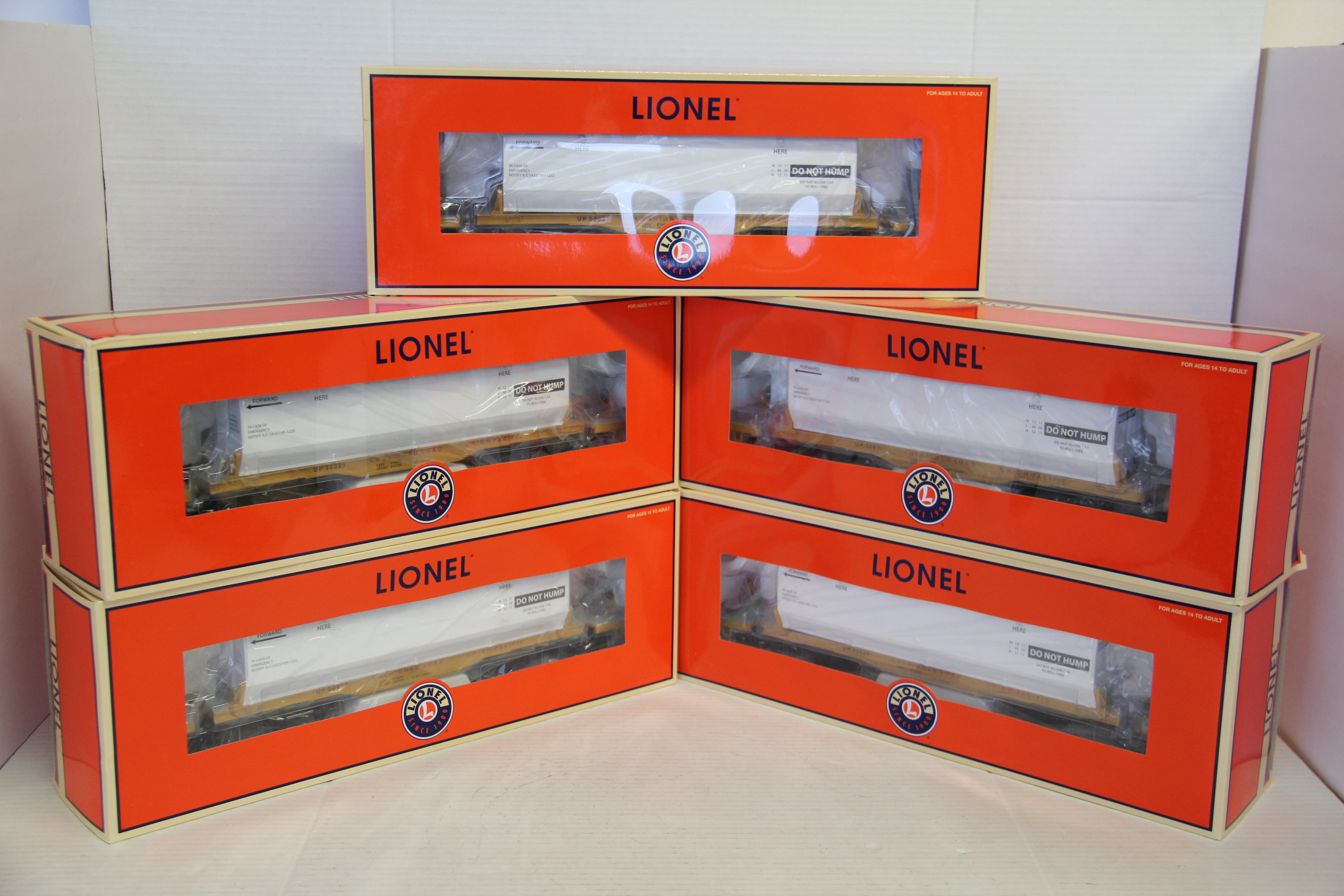 Lionel 2226430 Union Pacific Rocket Booster Flatcar w/ Load 5 Set-Second hand-M7521
