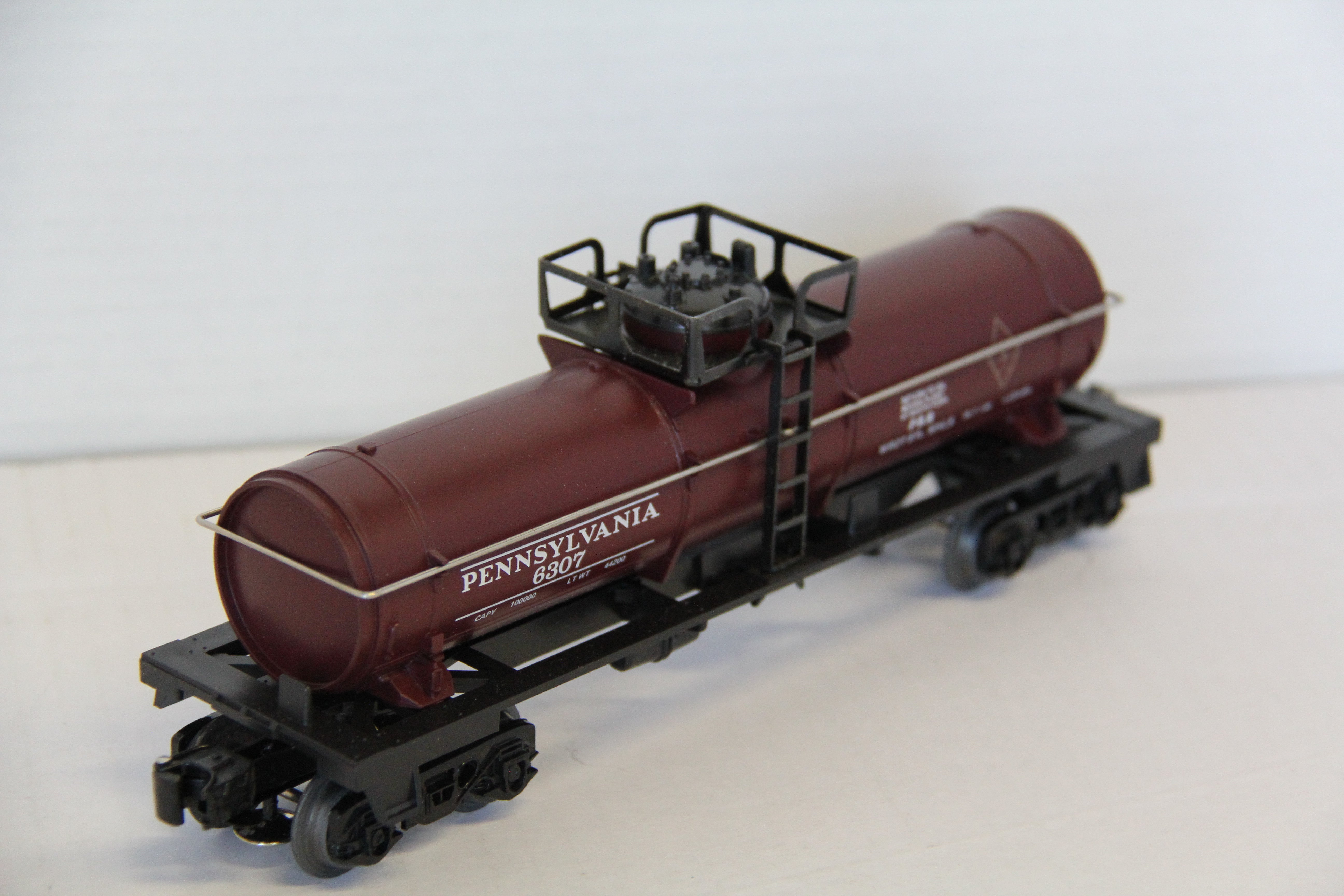 Lionel 6-6307 Pennsylvania Tank Car-Second hand-M7526