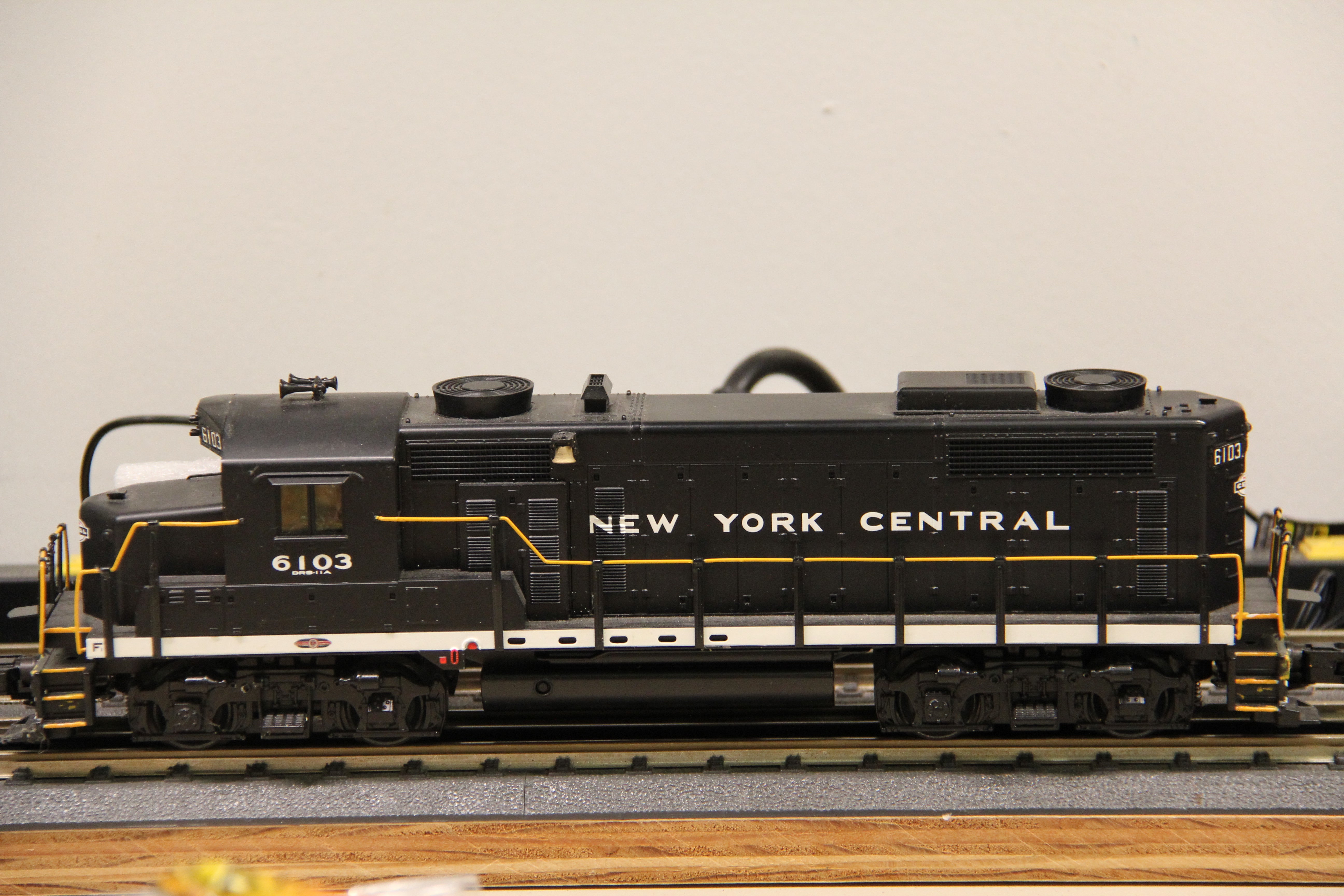 Rail King 30-2684-1 New York Central GP-20 Diesel Engine UPGRADED to Proto Sound 3.0-Second hand-M5777