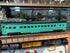 Atlas O 3001484 - Premier - 70' Streamlined Passenger Car "Penn Central" (2-Car)