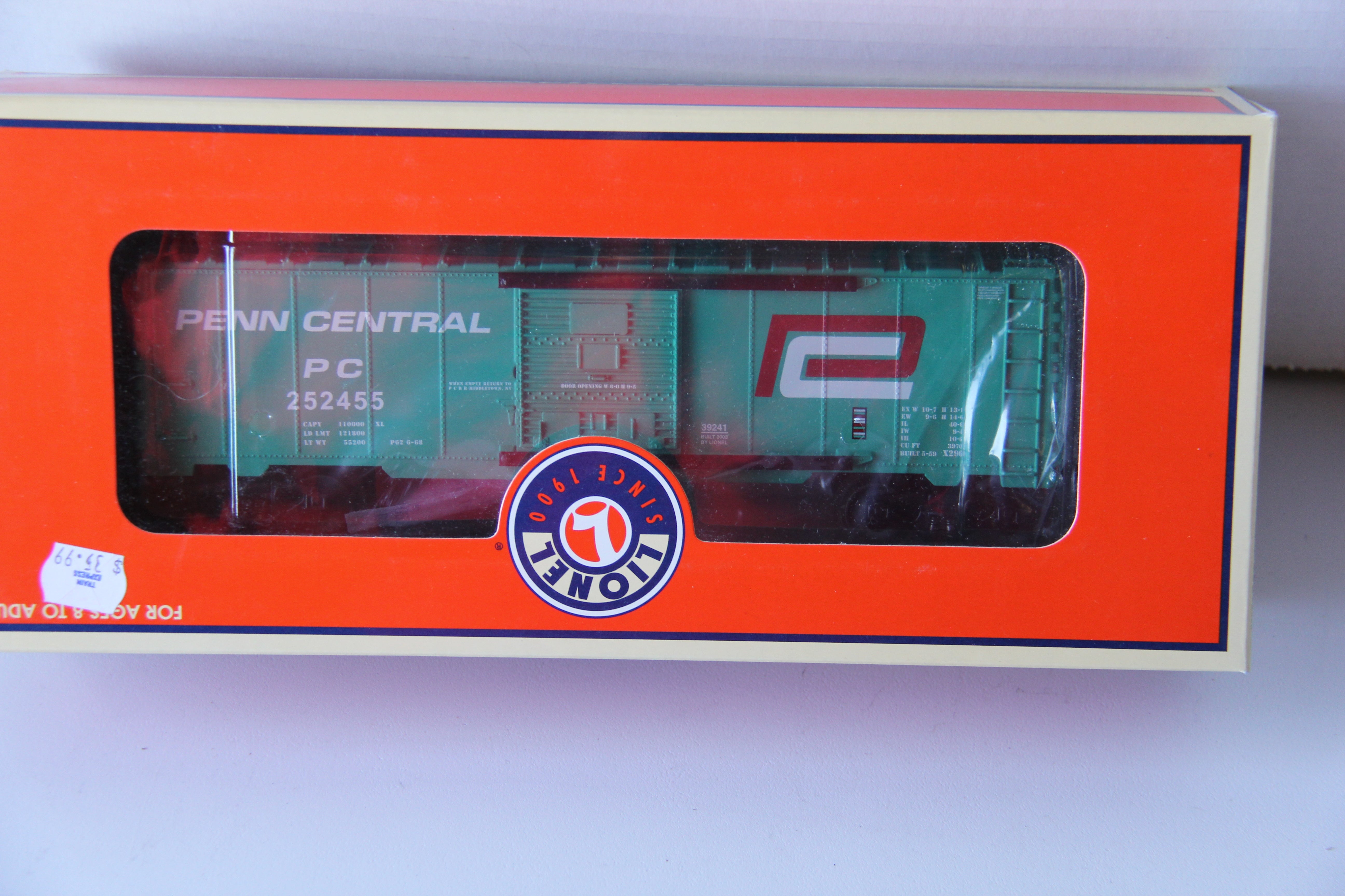 Lionel 6-39241 Penn Central 6565 Box Car-Second hand-M2980