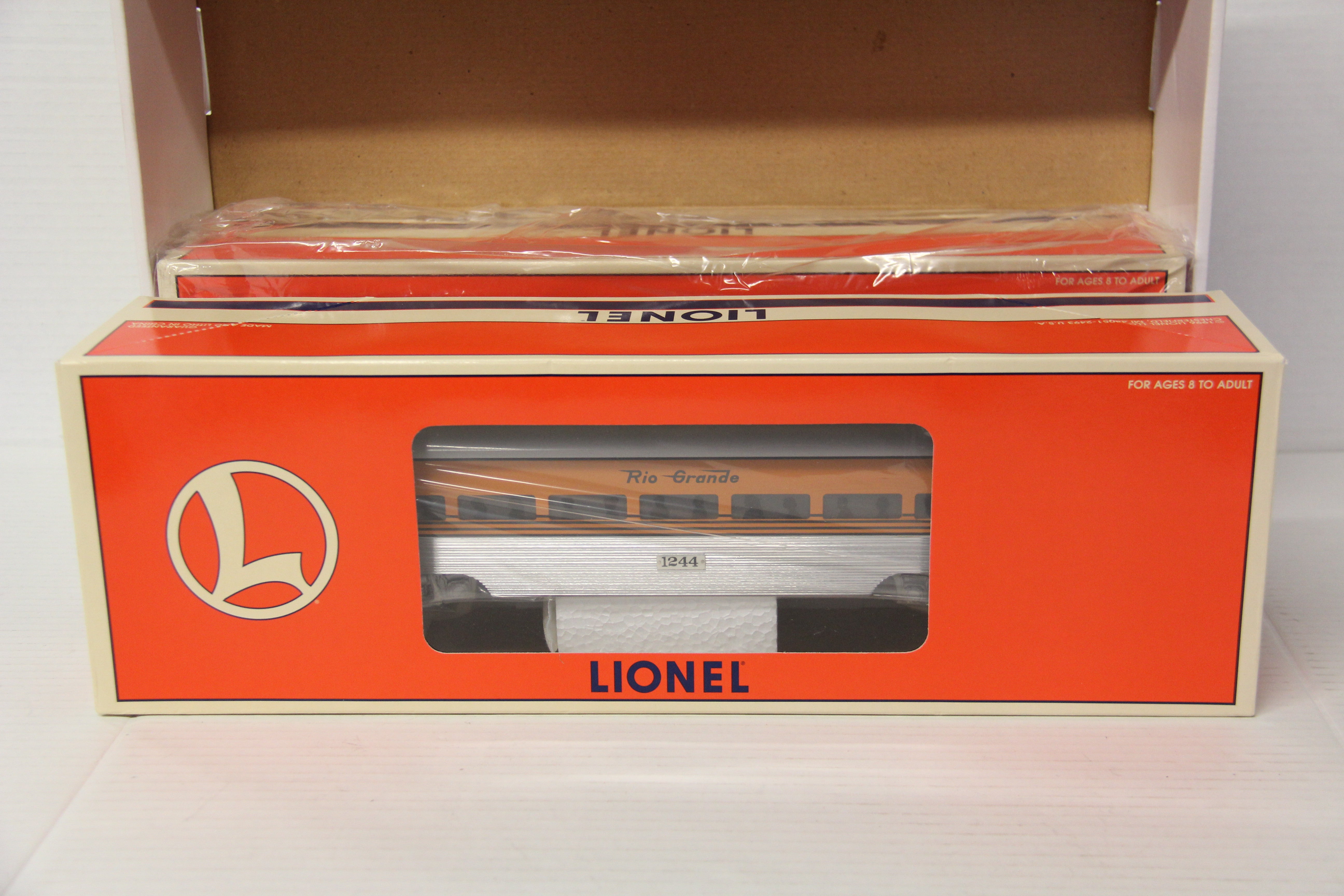 Lionel 6-21955 Rio Grande F3A-A Passenger Set & Lionel 6-39185 Aluminum Car 2 Pack-Second hand-M7136