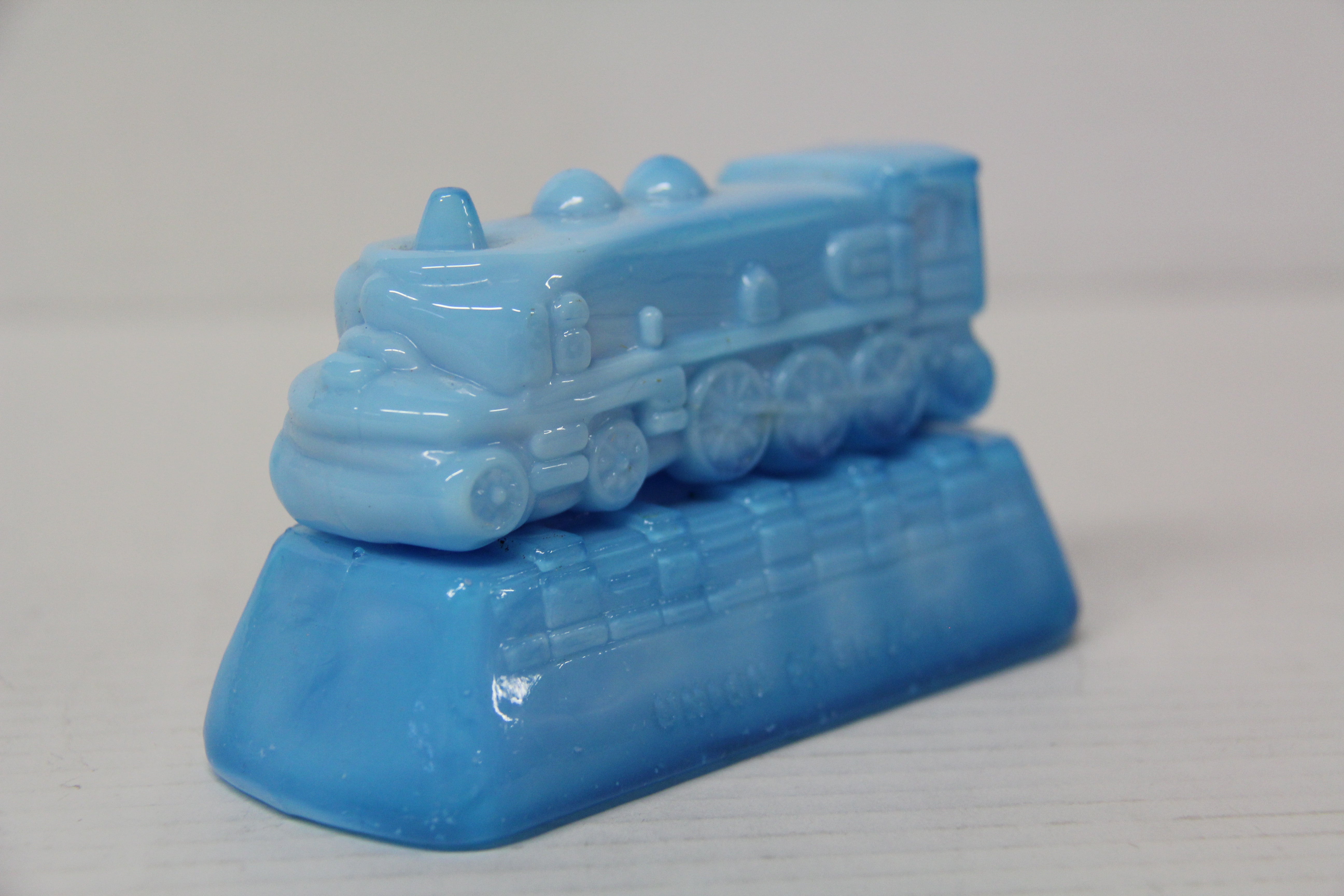 Vintage Union Pacific Blue Milk Glass Train Engine & Stand-Second hand-M7137