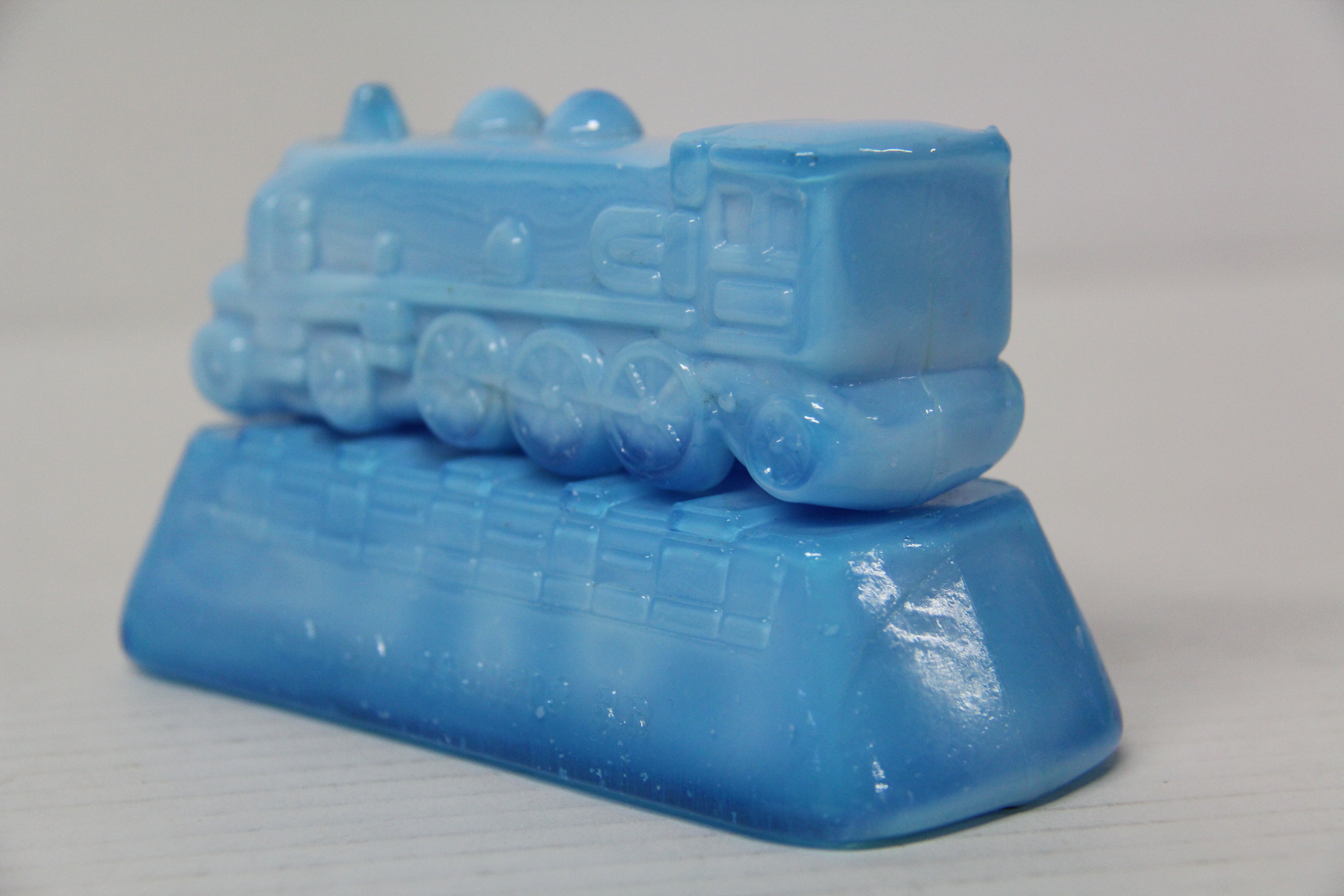 Vintage Union Pacific Blue Milk Glass Train Engine & Stand-Second hand-M7137
