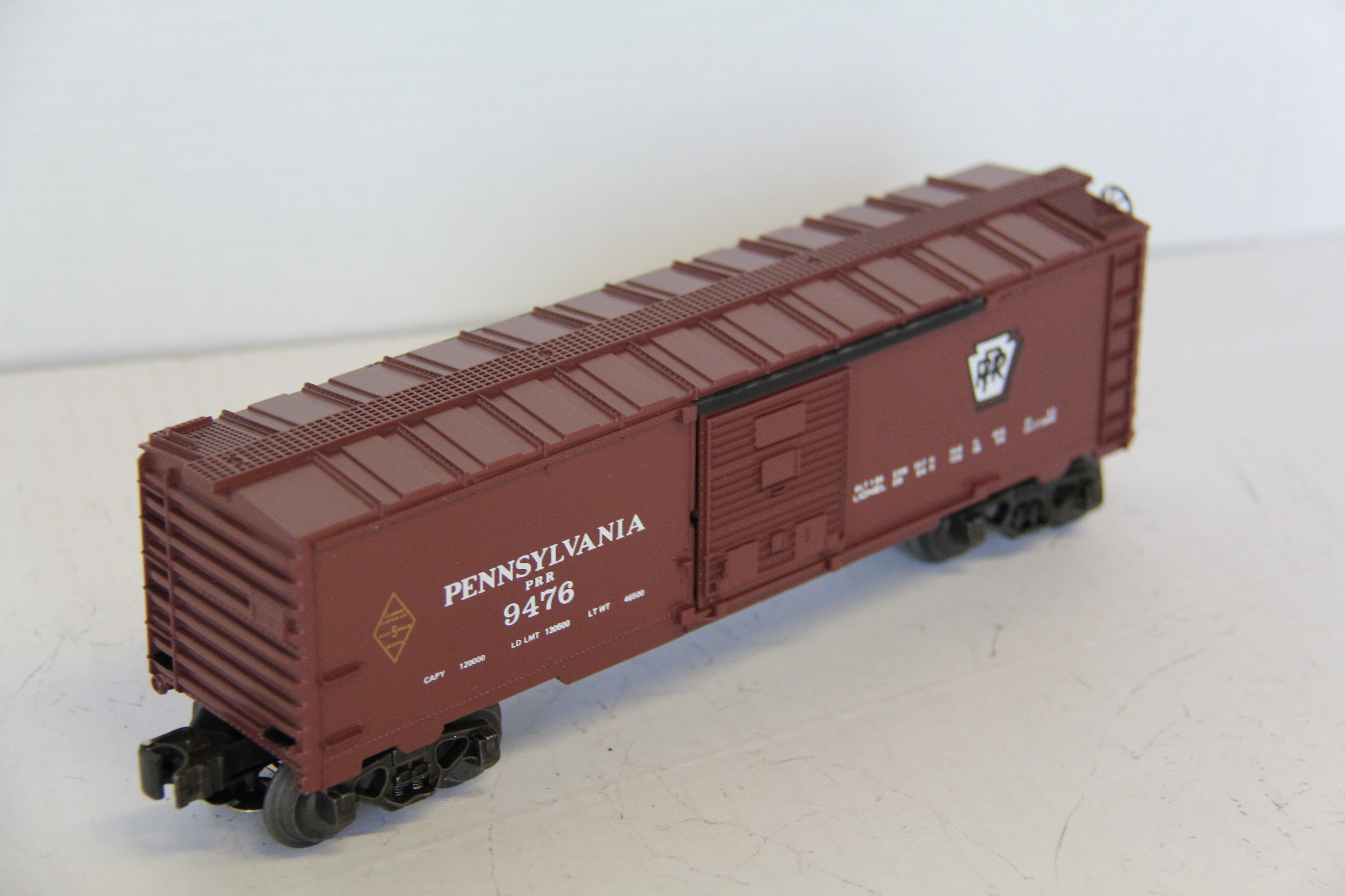Lionel 6-9476 Pennsylvania Single Door Box Car-Second hand-M7547