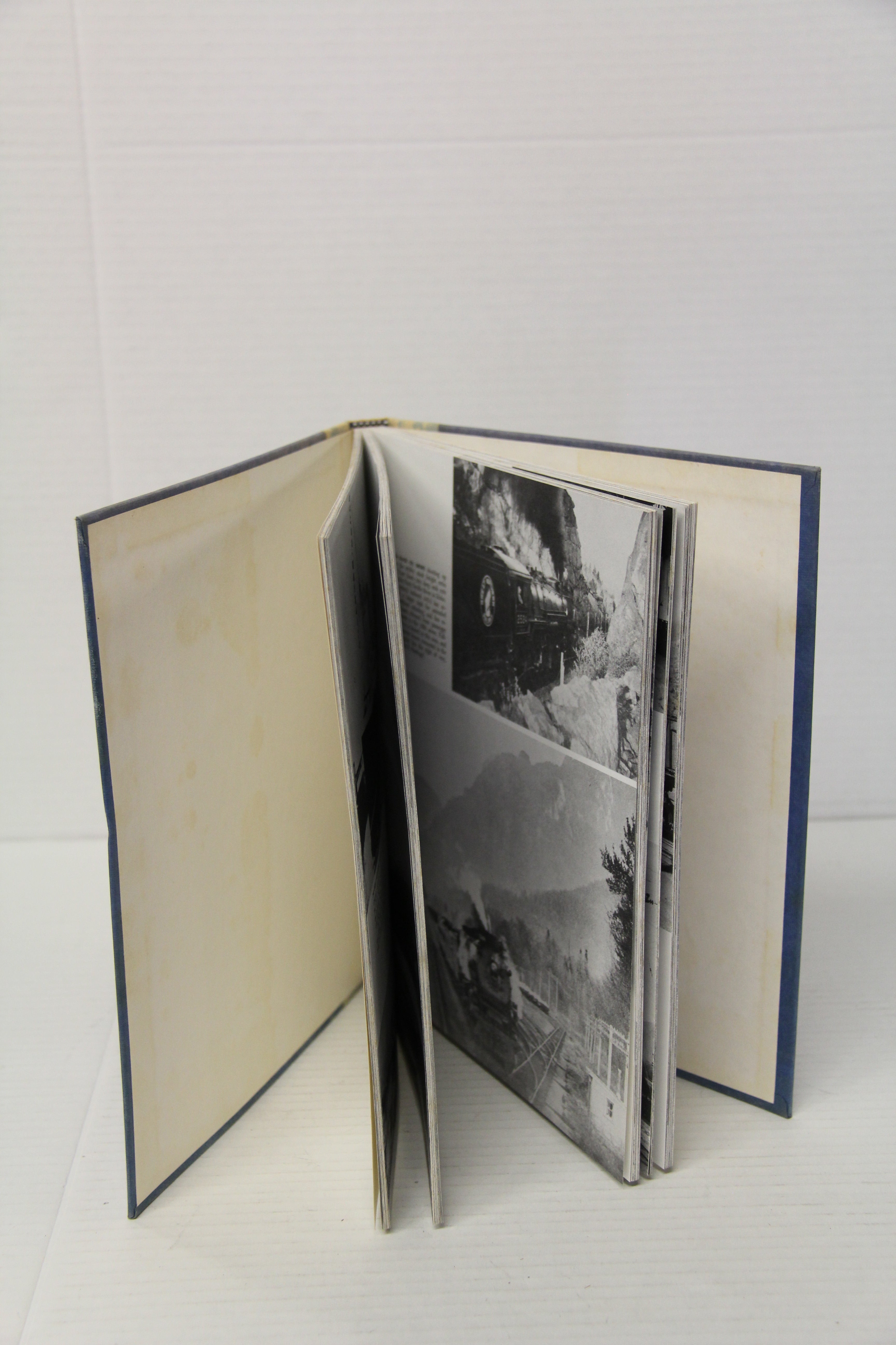 1967 "Lines West" by Charles R Wood-Hard cover-Second hand-M7142