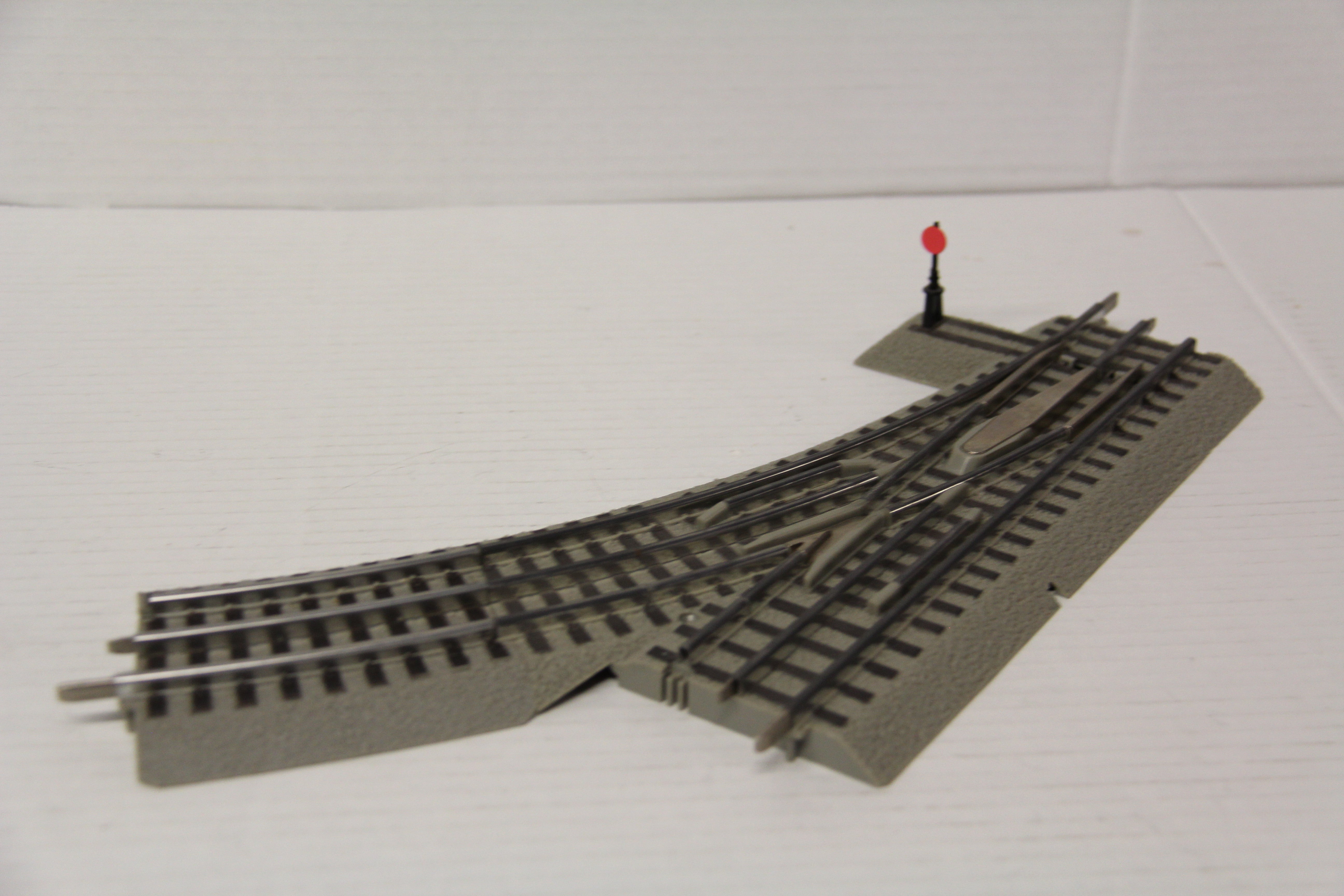 Lionel FasTrack 6-12018 -036 Manual Switch-Right Hand-Second hand-M7147-8