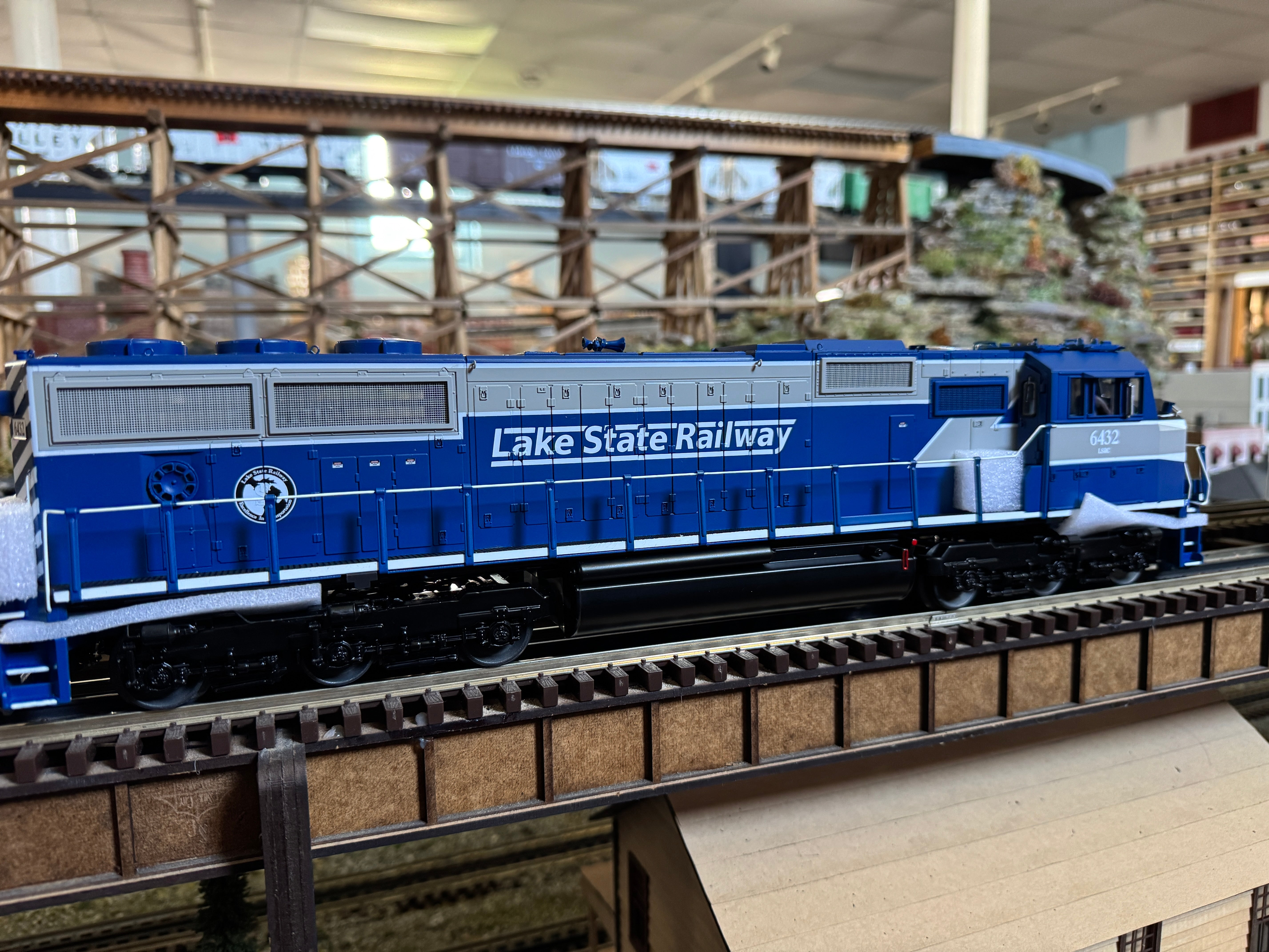 Atlas O 30138206 - Premier - SD70MAC Diesel Locomotive "Lake State Railway" #6431 w/ PS3