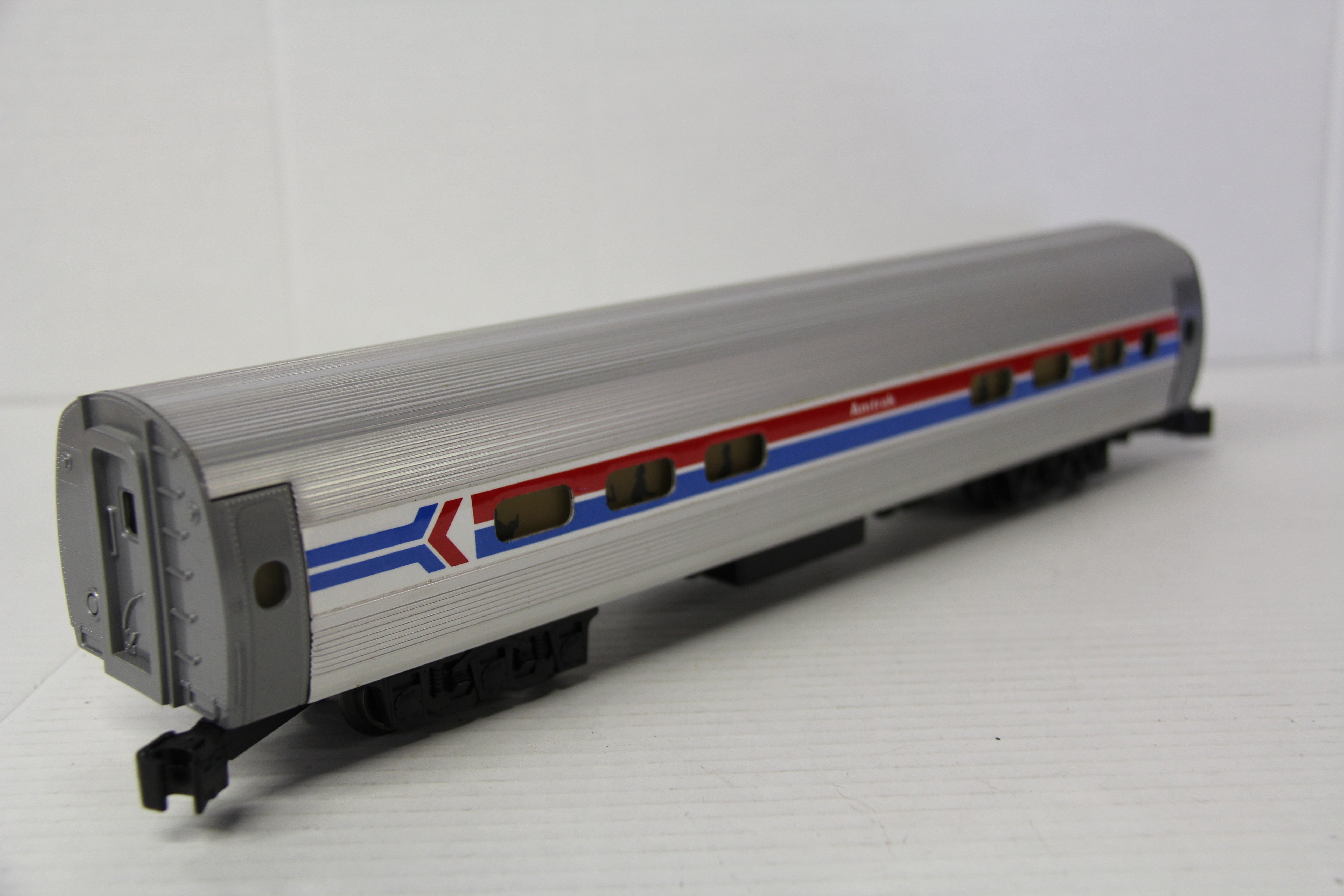 Amtrak 15" Aluminum Passenger Unmarked-Second hand-M7156