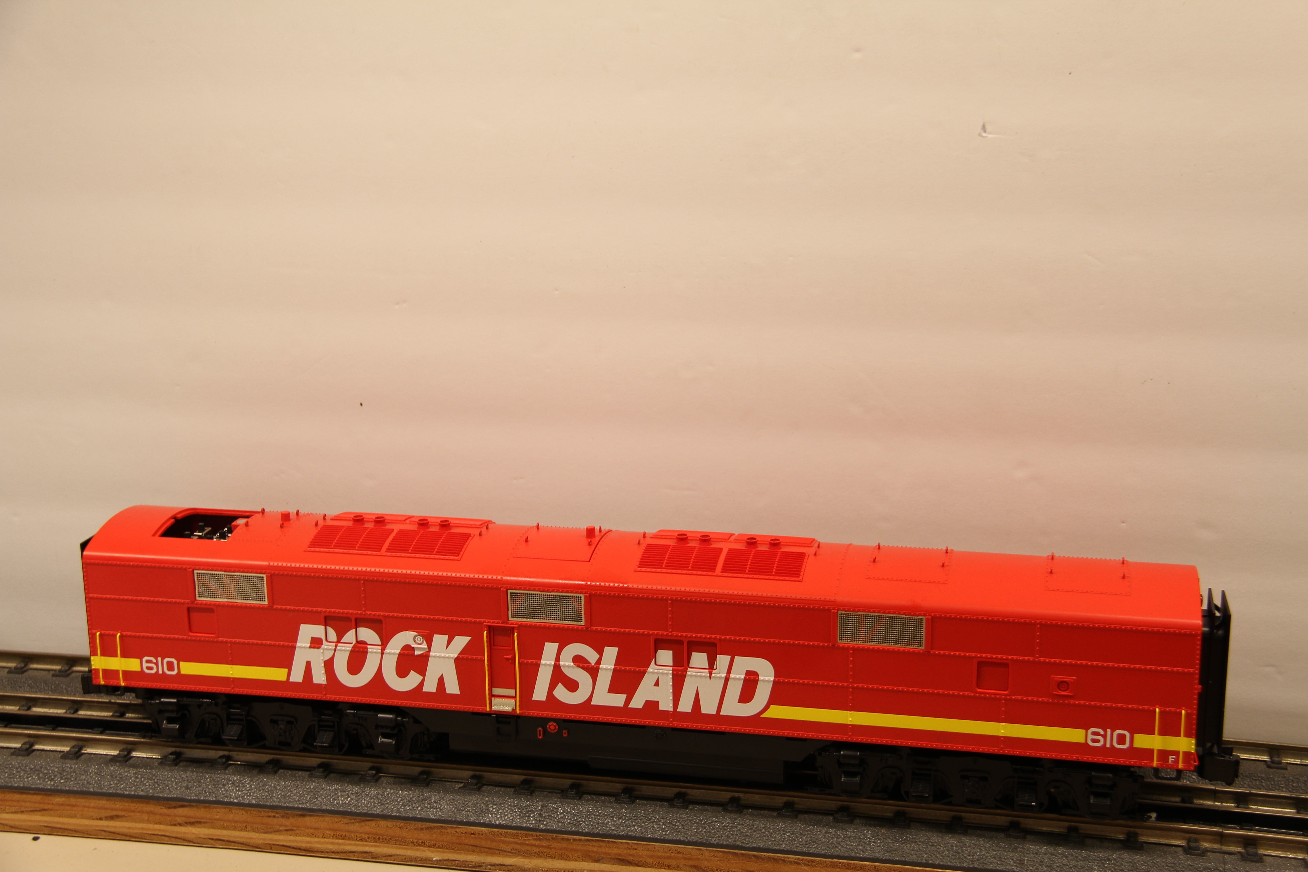 Lionel 2433630 Rock Island LEGACY E6 AA & Lionel 2433639 Rock Island SuperBass E7B #610-Second hand-M7520