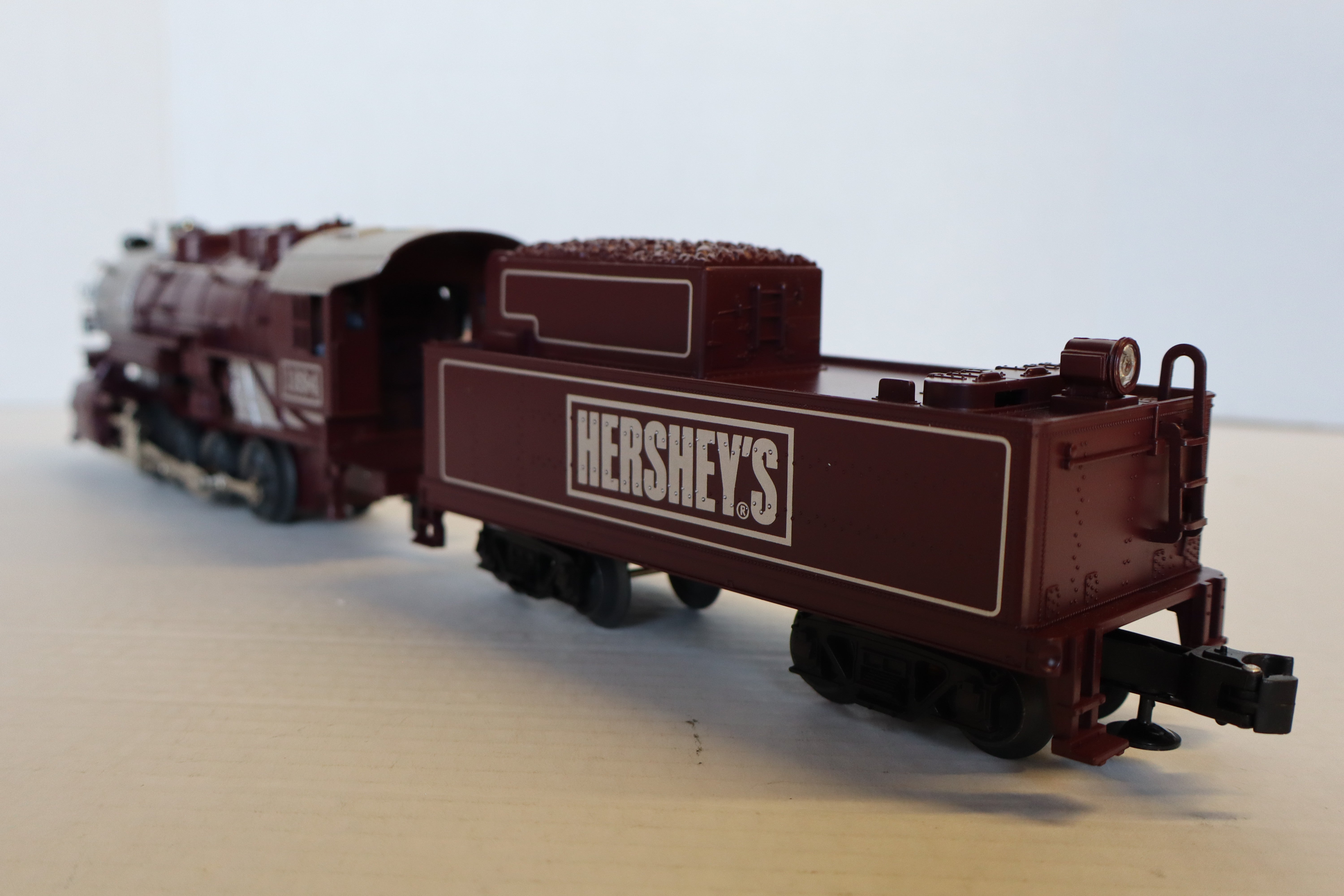 Lionel 6-30196 Hershey's Engine & Tender Only-Second hand-M8104