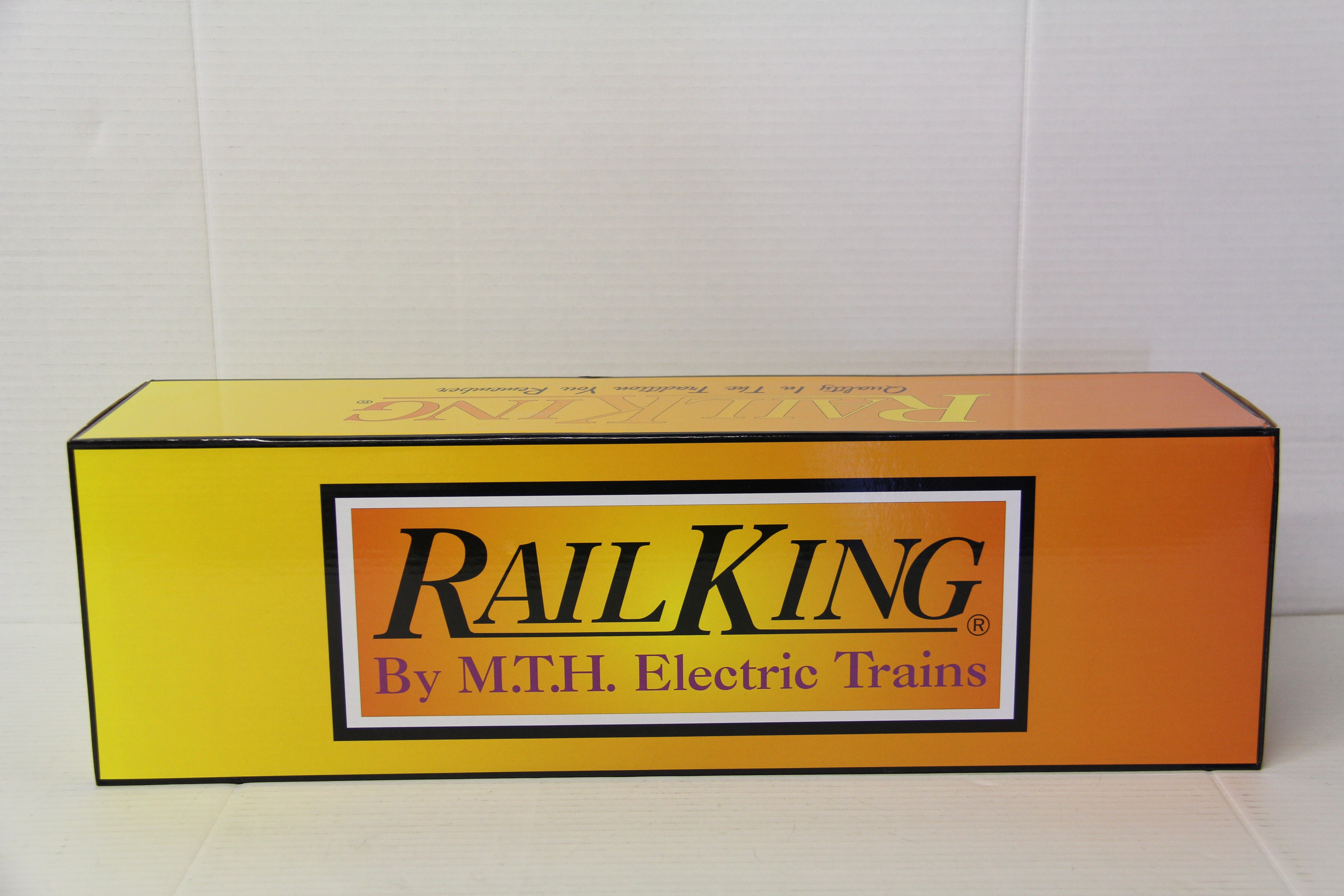 Rail King 30-21095-1 Monon #406 C628 Diesel Engine-Second hand-M7174