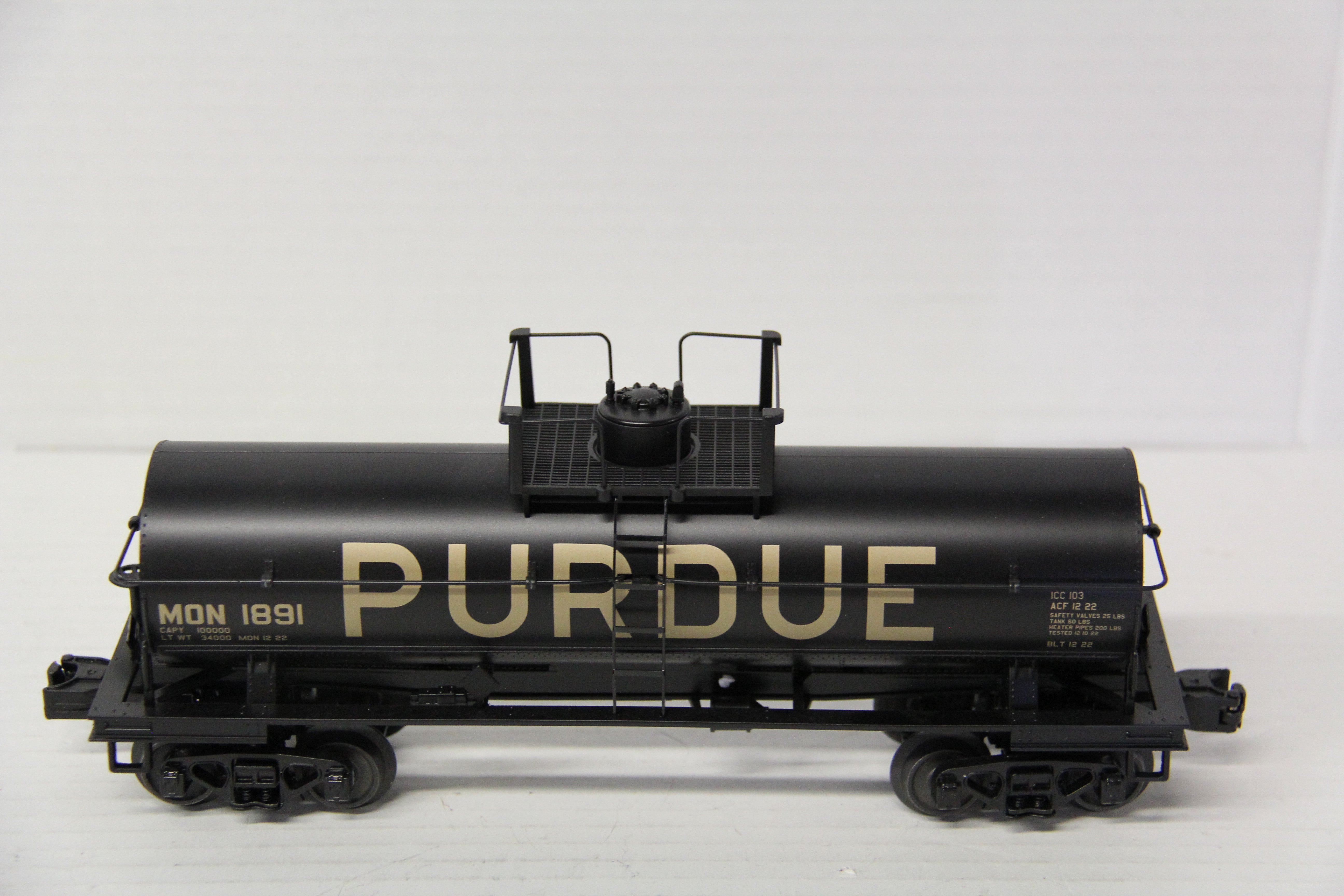 Rail King 30-73617 Purdue Tank Car #1891-Second hand-M7175